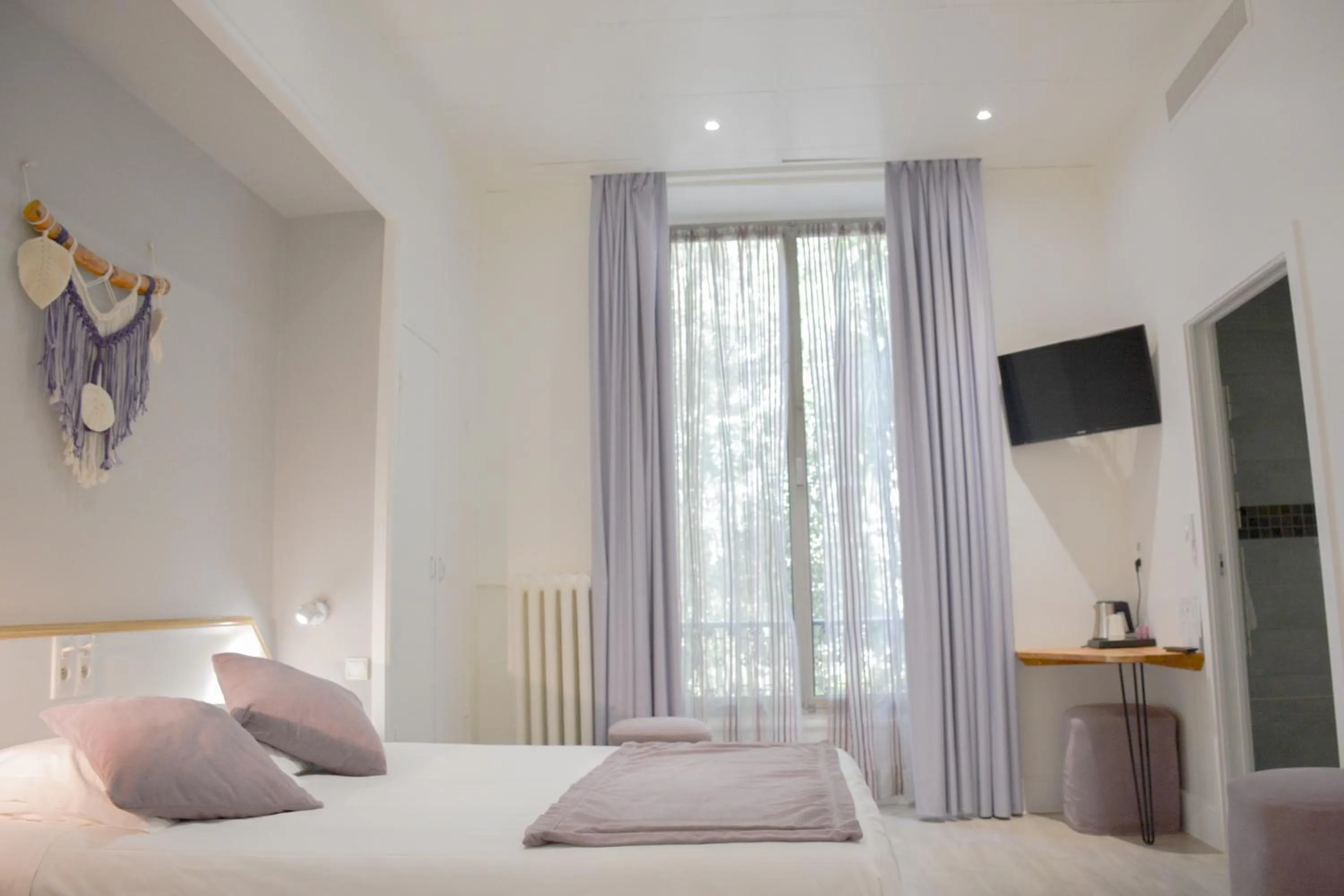 Photo of the whole room, Bed in Hotel Busby