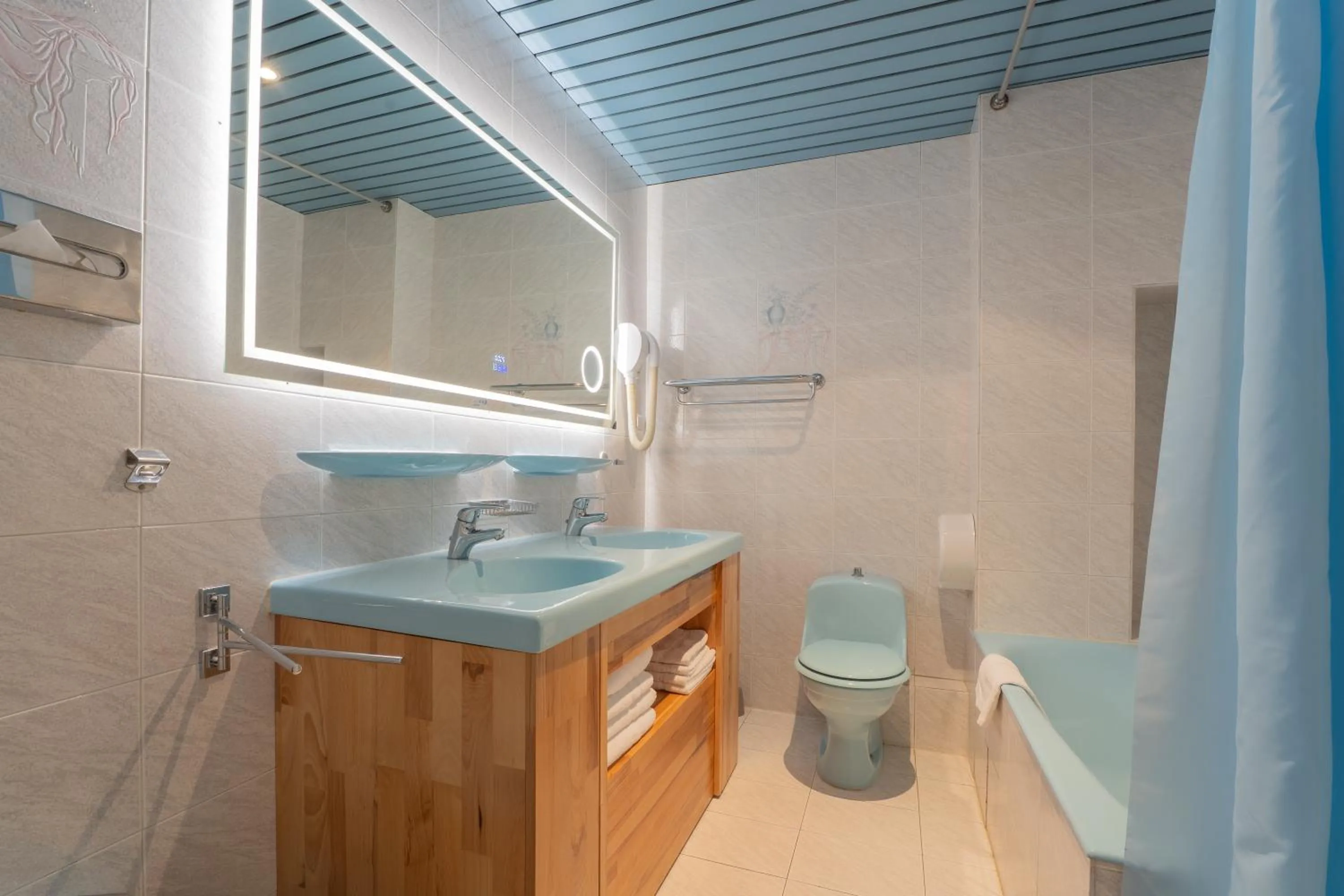 Bathroom in Hotel Busby