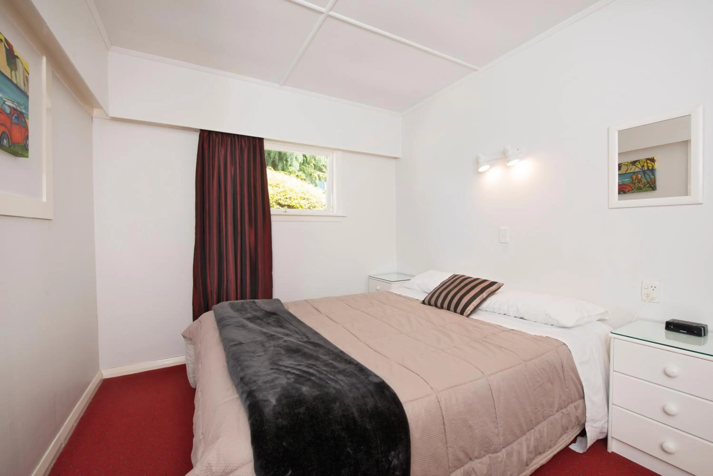 Bed in Waimarie on Riverside Motel & Apartments