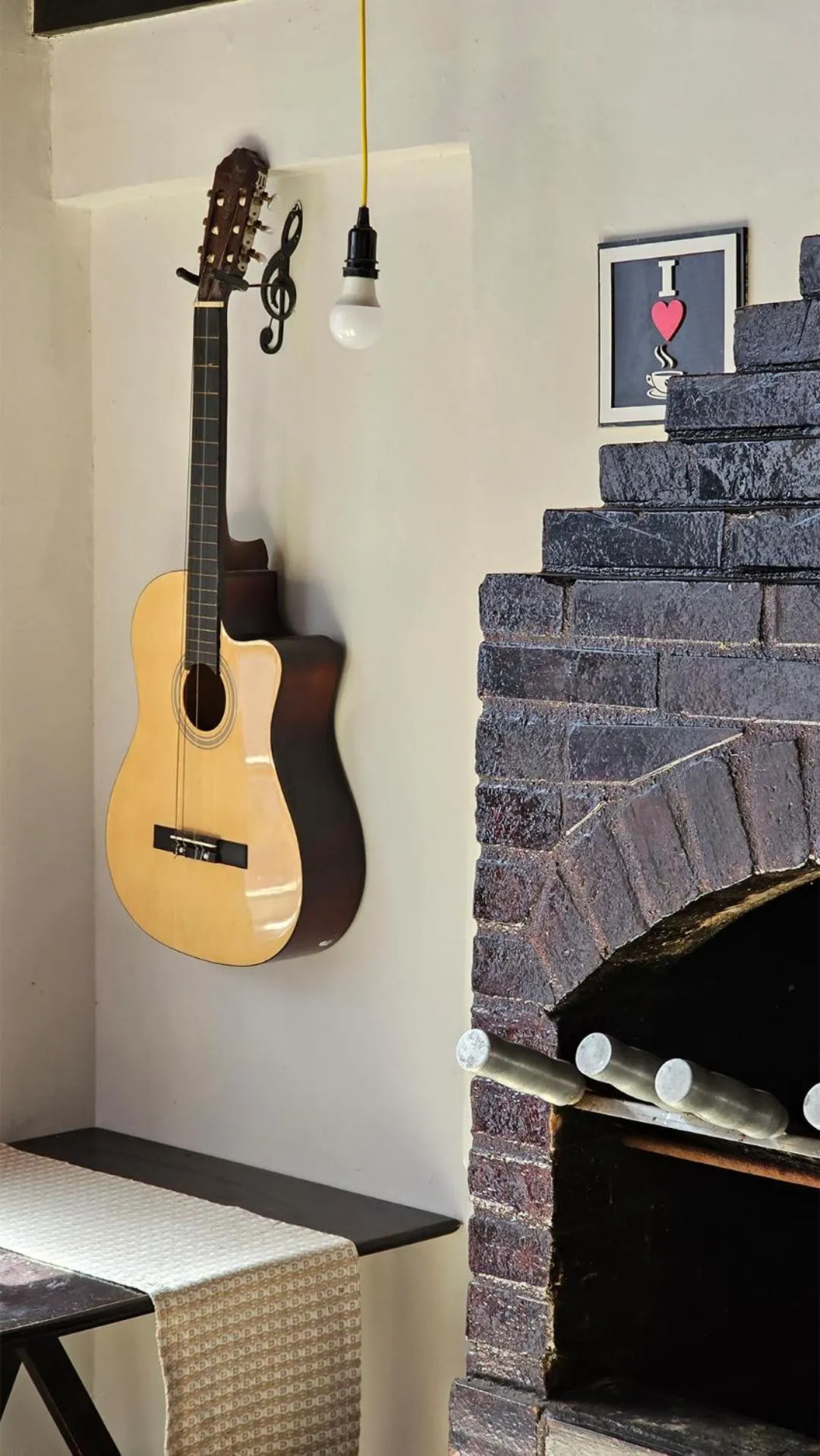 Communal kitchen in Beach Guest House - GMT