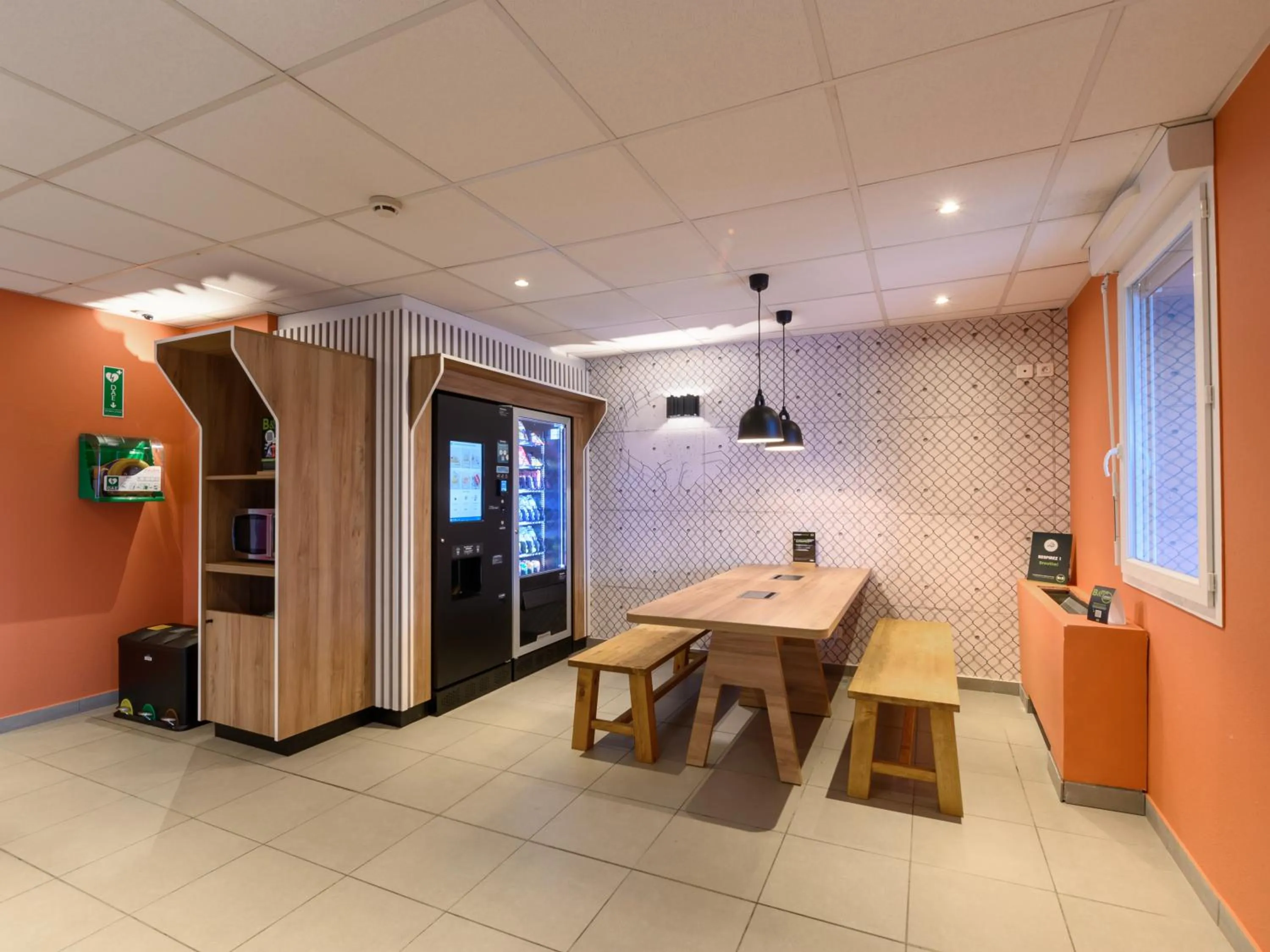 Lobby or reception in Hôtel 2 Vallées