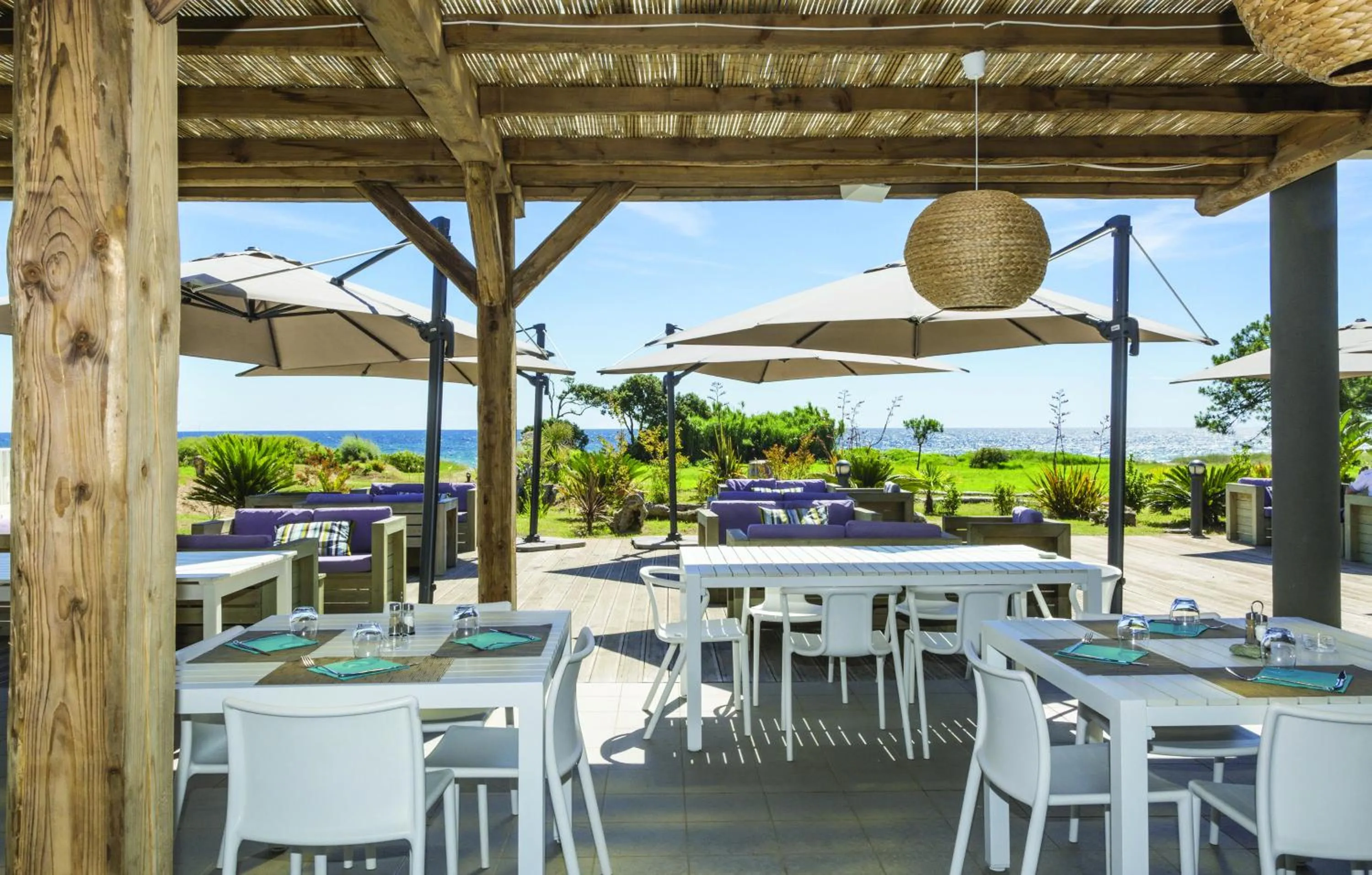 Restaurant/places to eat in Résidence Odalys Acqua Linda