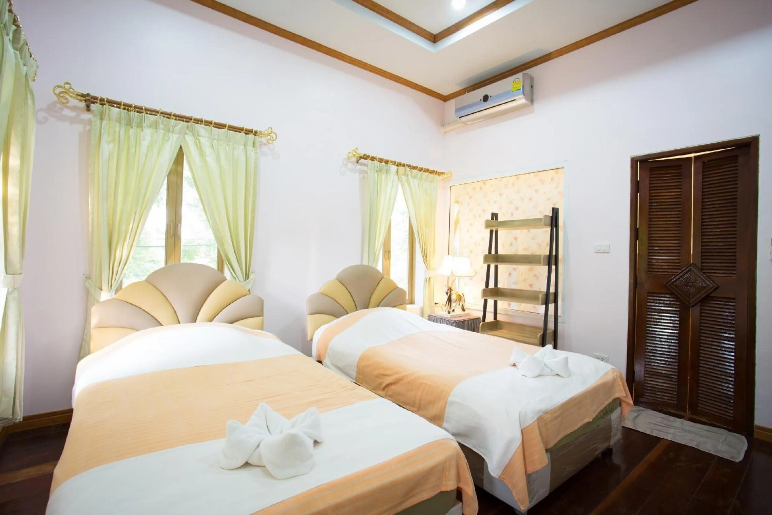 Bed in Goldengold (Khaoyai) Resort & Spa