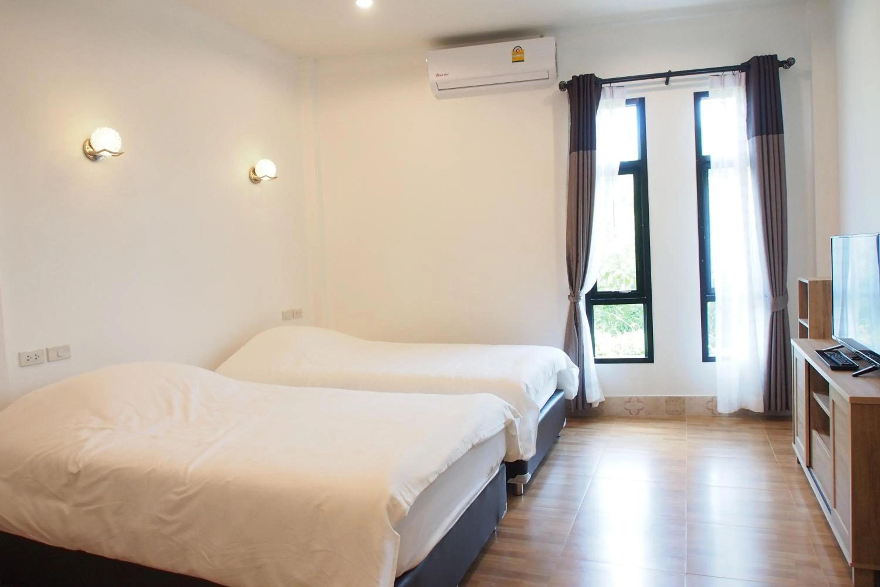 Bedroom, Bed in Goldengold (Khaoyai) Resort & Spa