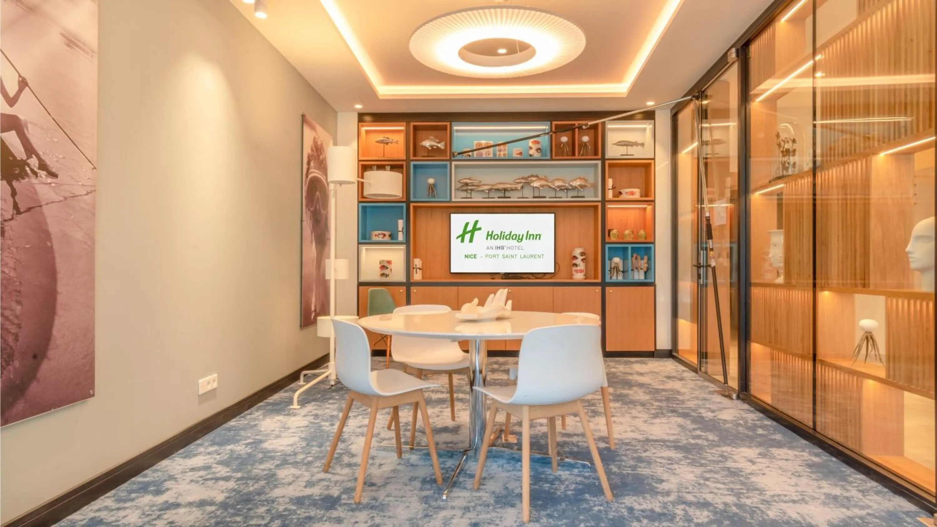 Meeting/conference room in Holiday Inn Nice - Port St Laurent by IHG