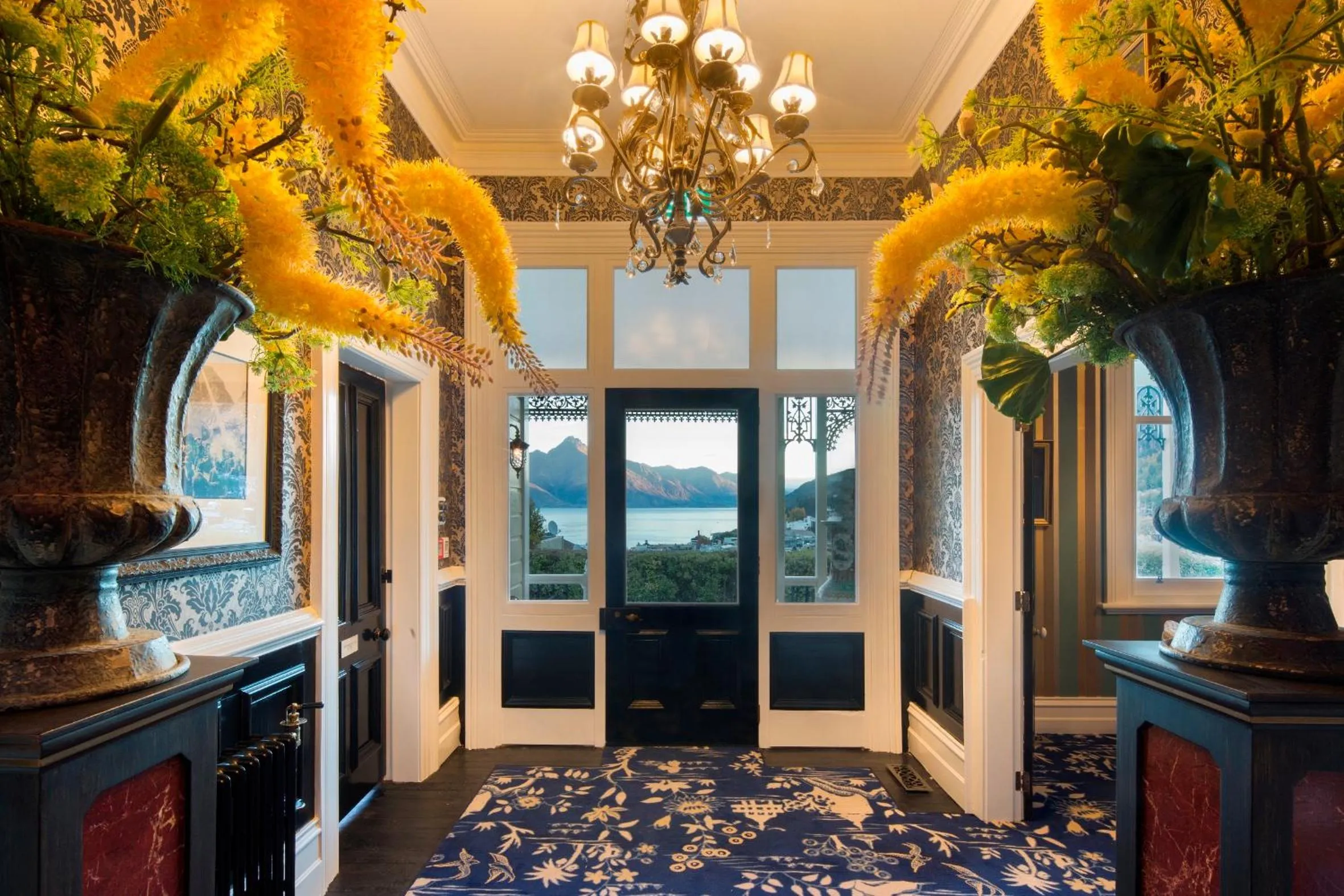 Lobby or reception in Hulbert House Luxury Boutique Lodge Queenstown