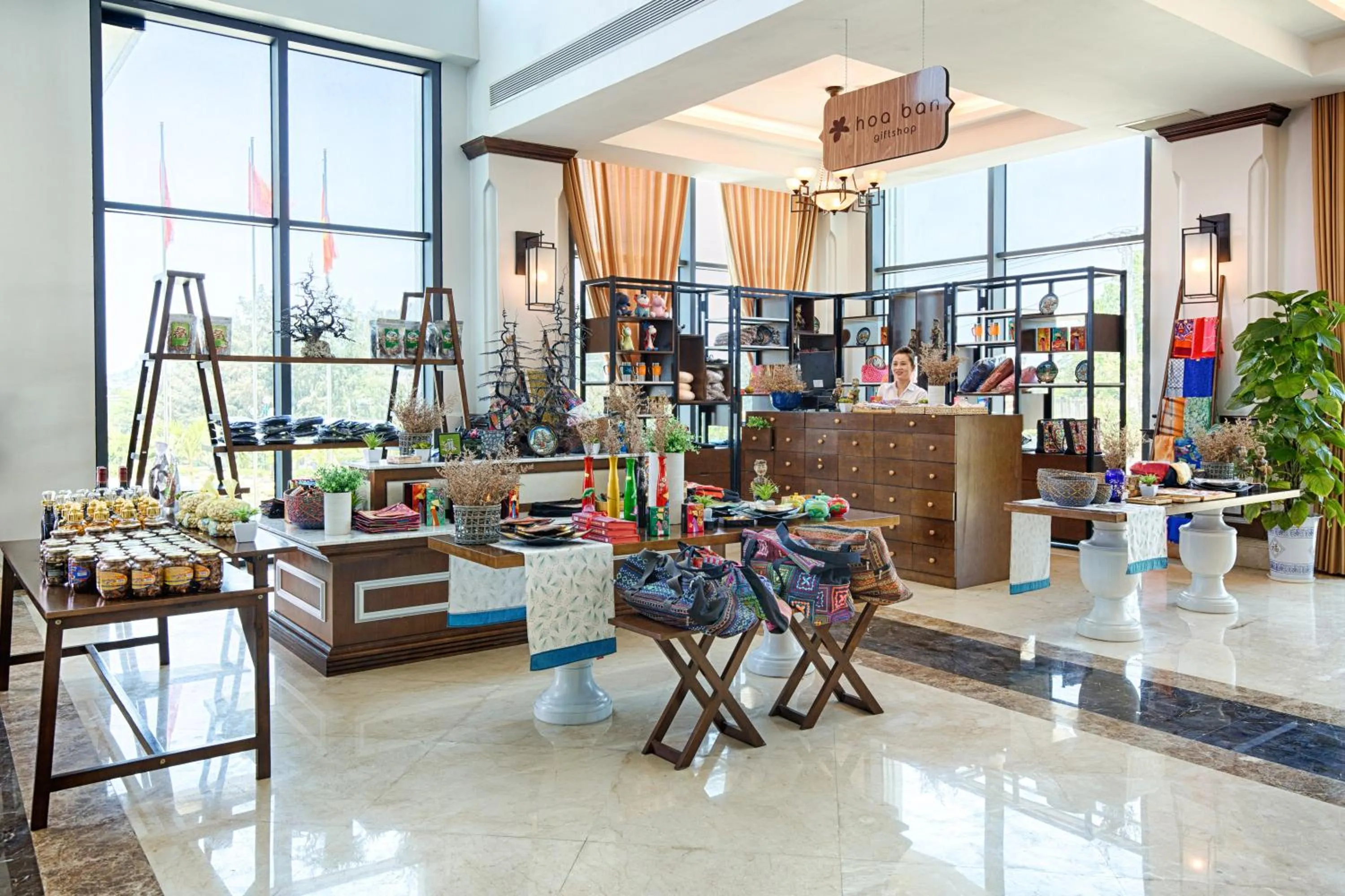 Communal lounge/ TV room in Muong Thanh Holiday Ly Son