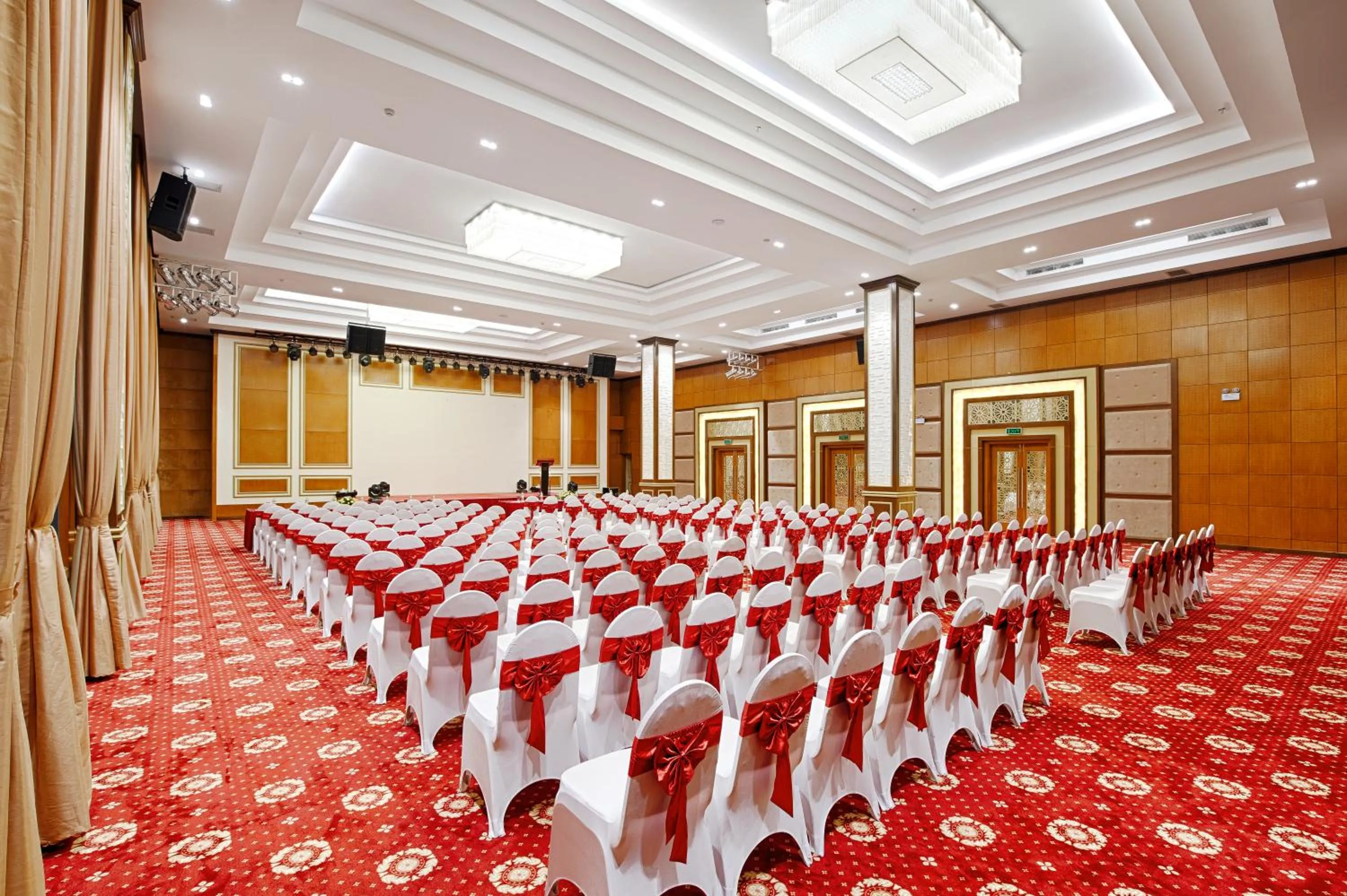 Business facilities in Muong Thanh Holiday Ly Son