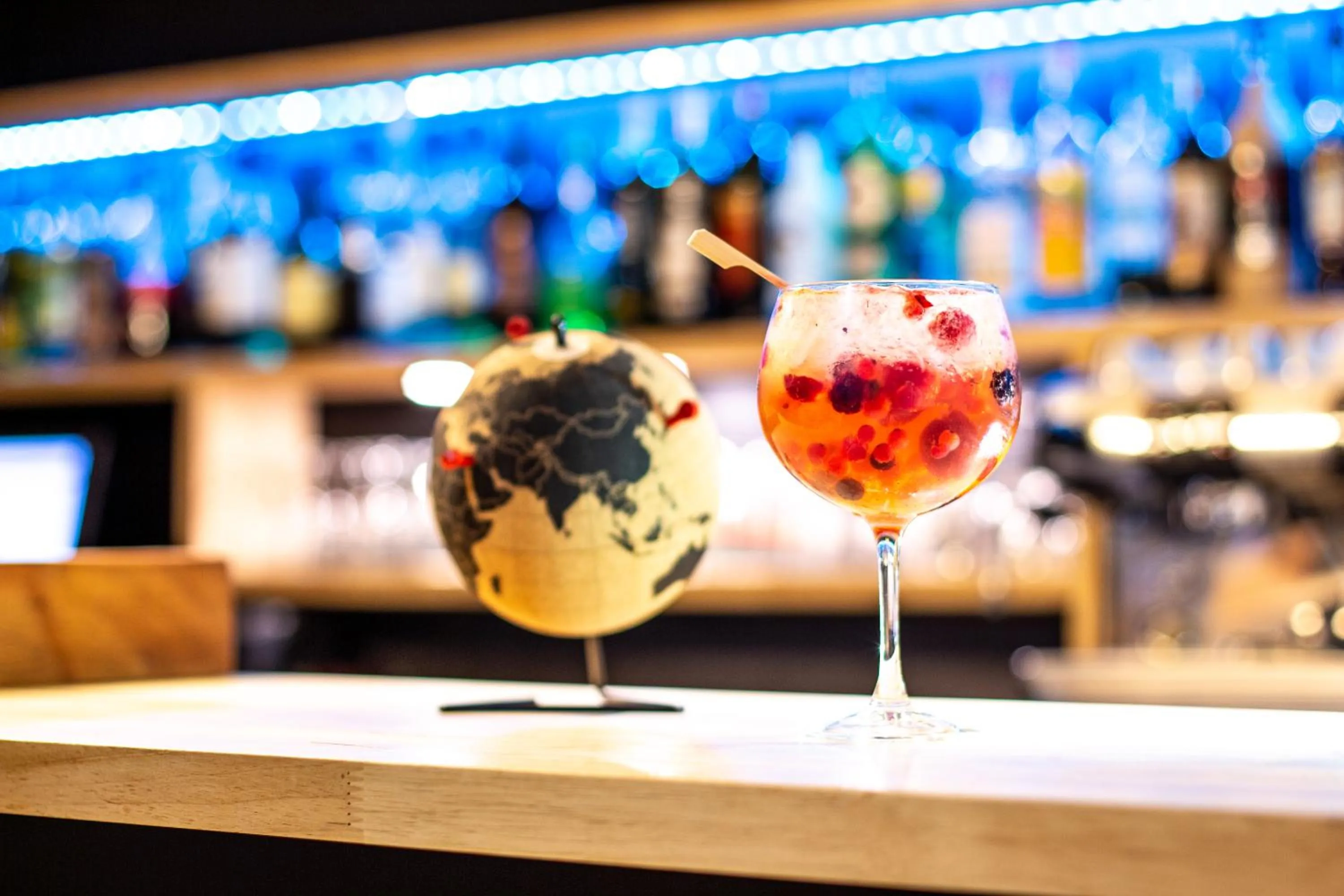 Lounge or bar in Garden & City Cauterets Balneo