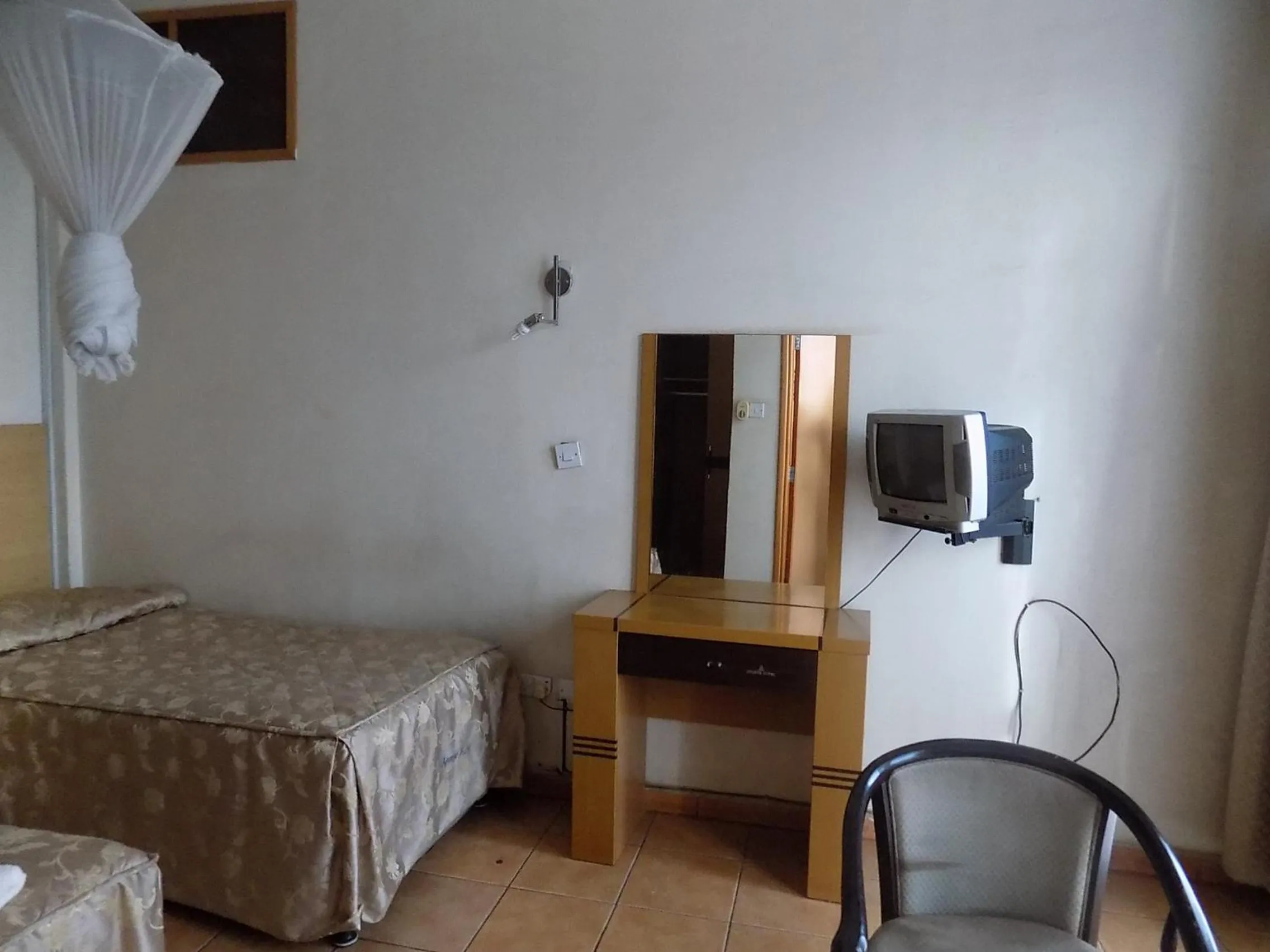 Photo of the whole room in Aponye Hotel Kampala