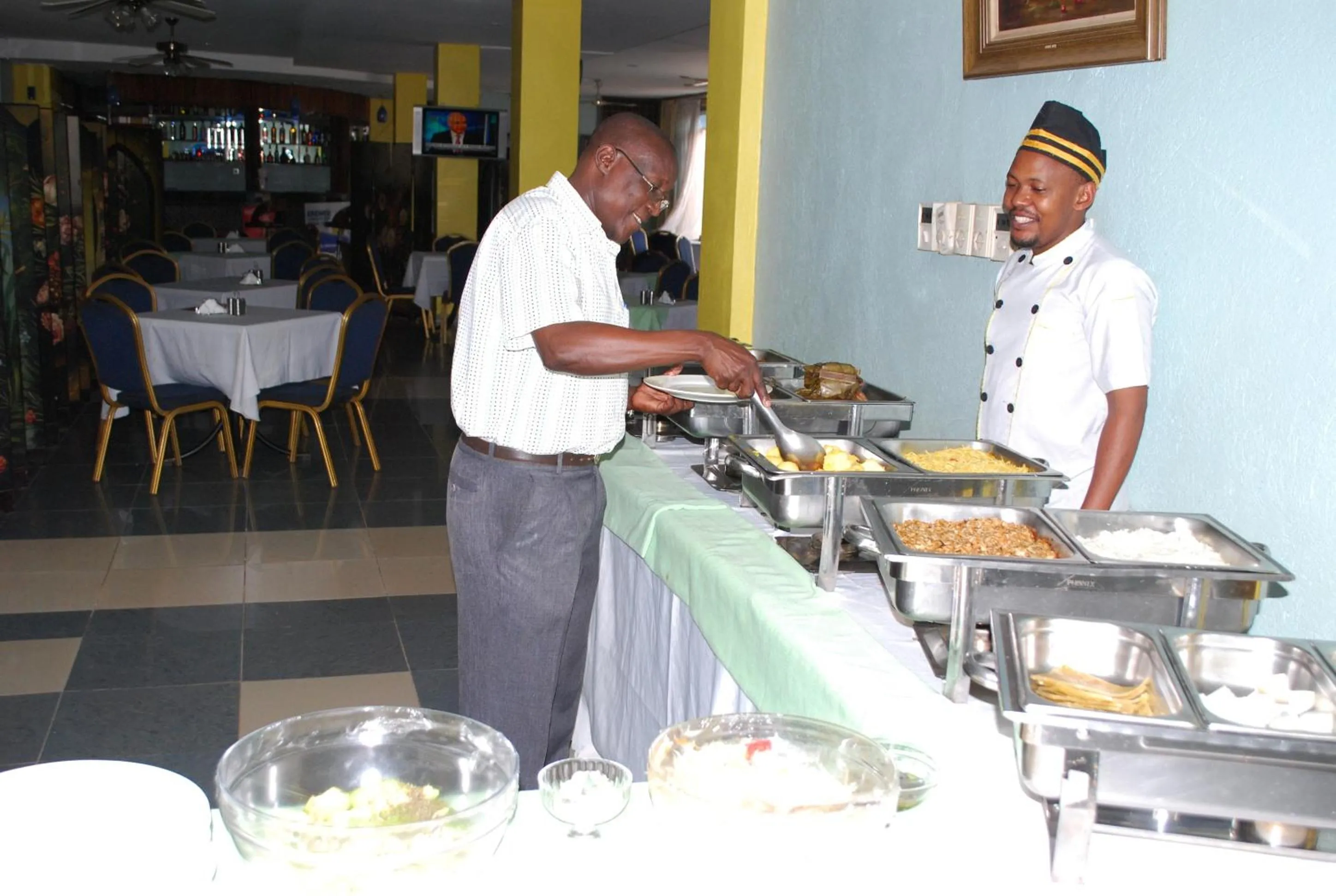 Restaurant/places to eat in Aponye Hotel Kampala