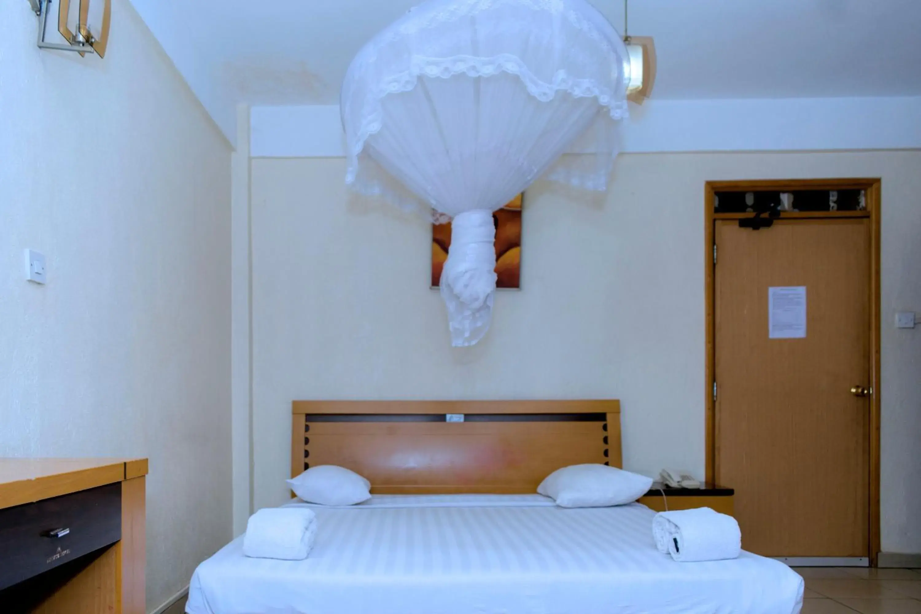 Deluxe Double Room in Aponye Hotel Kampala Deluxe Double Room in Aponye Hotel Kampala