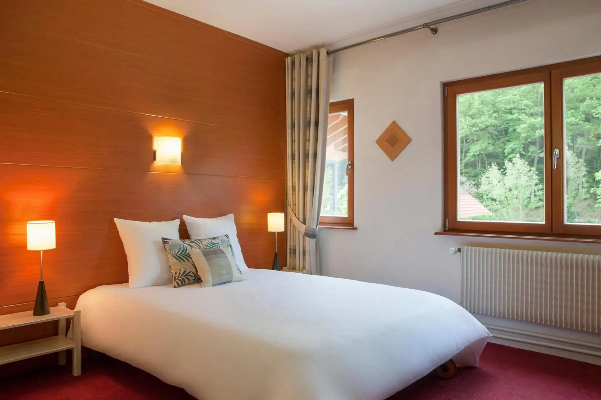 Charm Double Room in La Fischhutte, The Originals Relais Charm Double Room in La Fischhutte, The Originals Relais