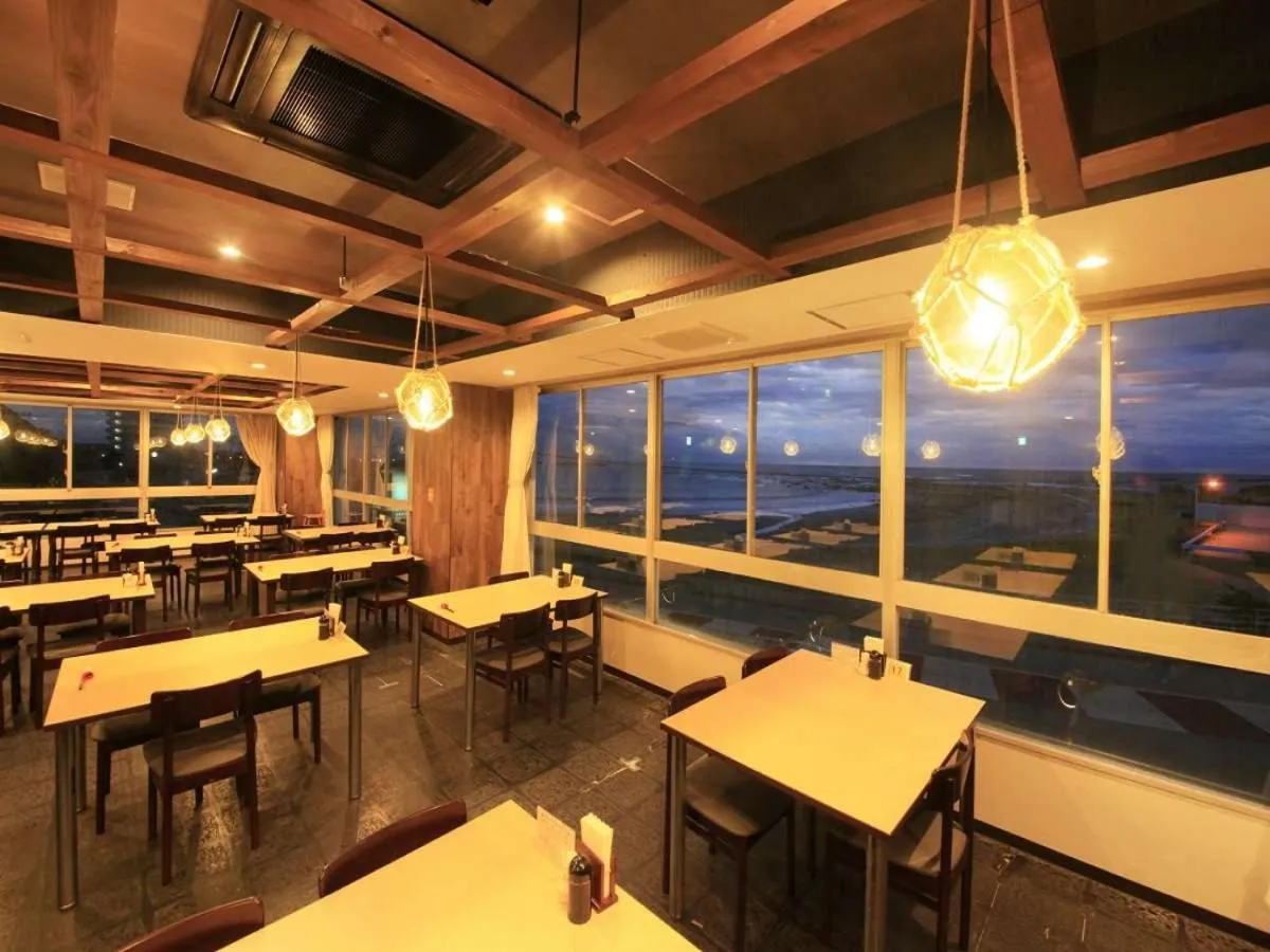 Restaurant/places to eat in Boso Shirahama Umisato Hotel