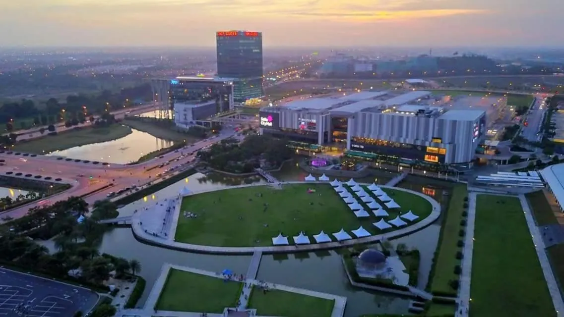 De Houz @ Setia Alam Trefoil Homestay