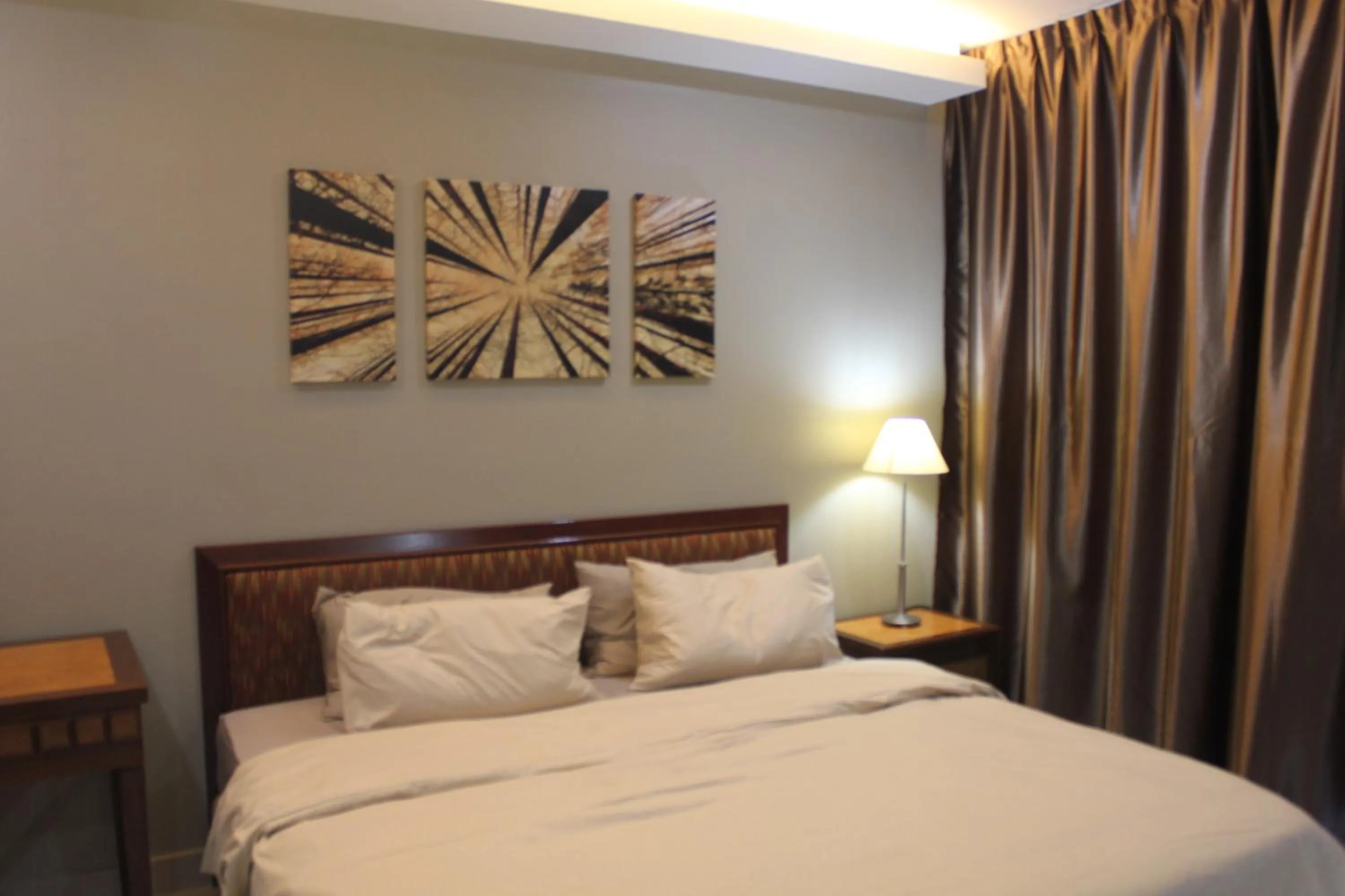 Property logo or sign, Bed in De Houz @ Setia Alam Trefoil Homestay