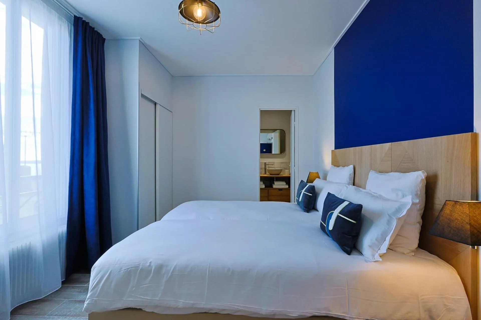 Bed in Hotel Albert 1er