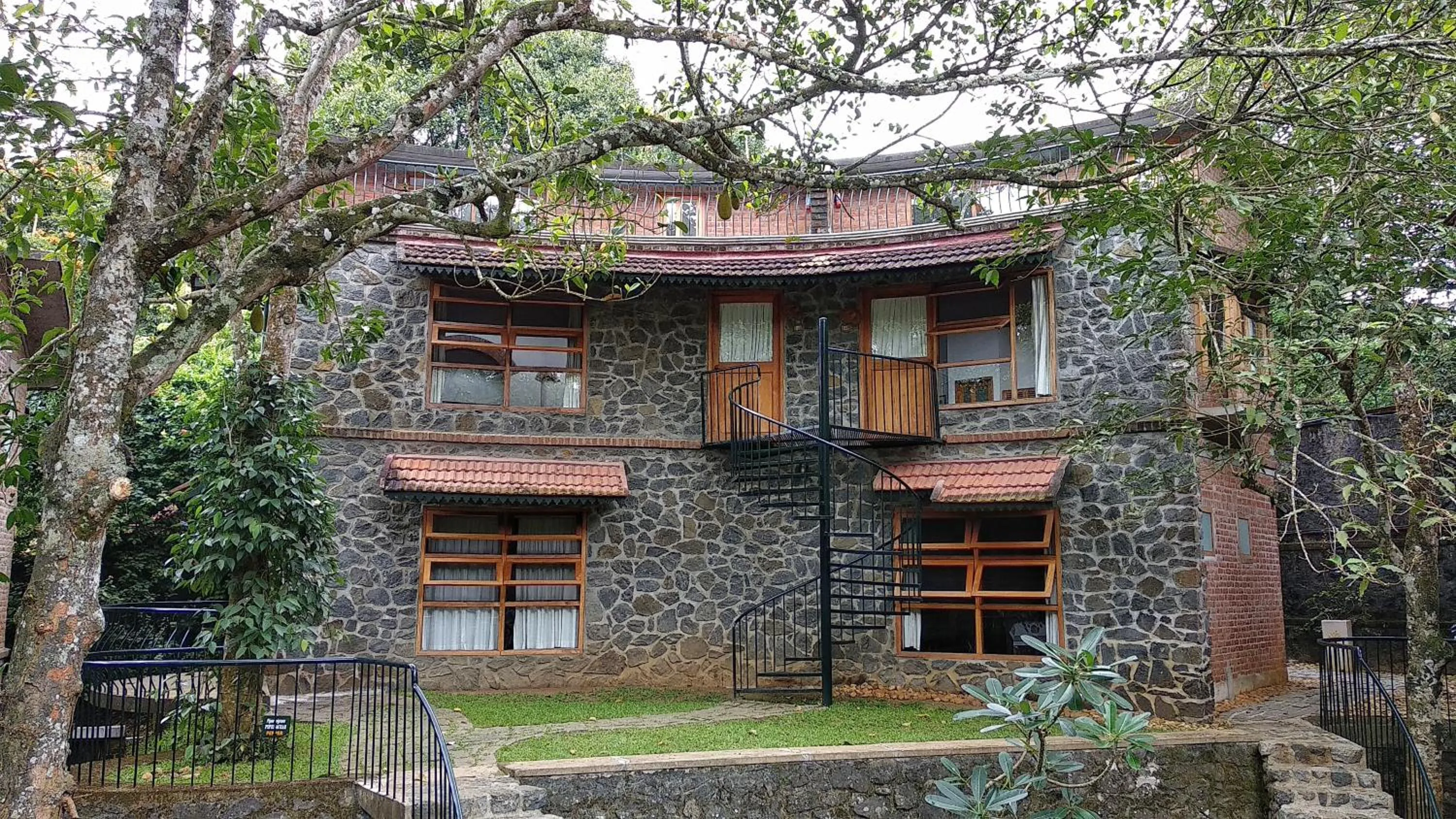 Property building in Wildernest