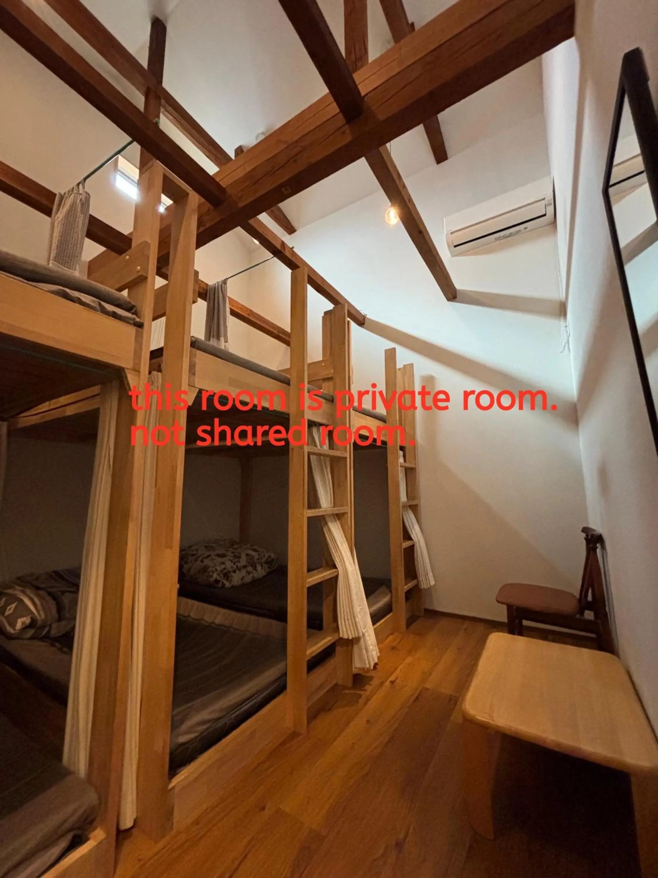 Photo of the whole room, Bed in Kanazawa Guesthouse Stella