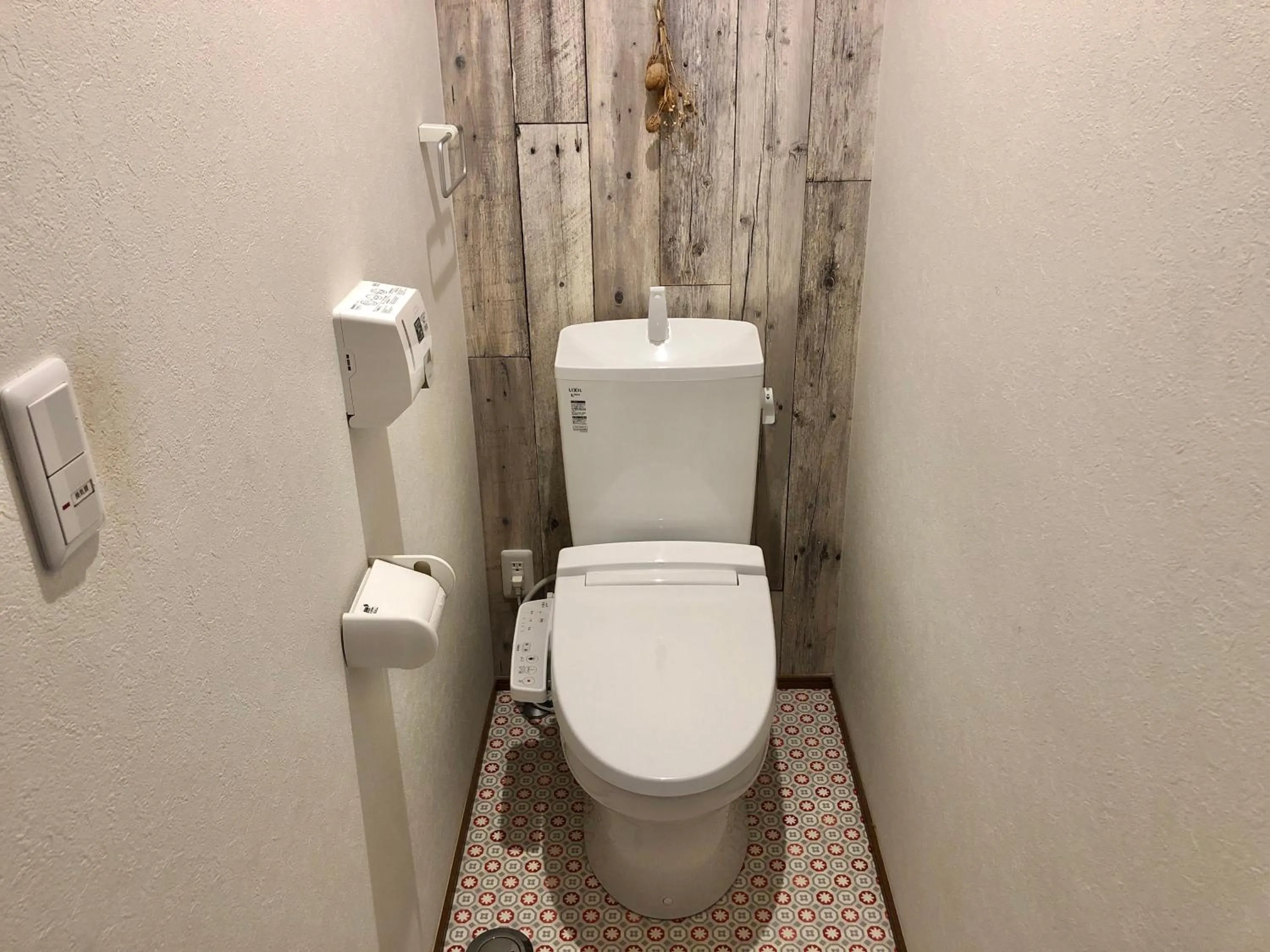 Toilet in Kanazawa Guesthouse Stella