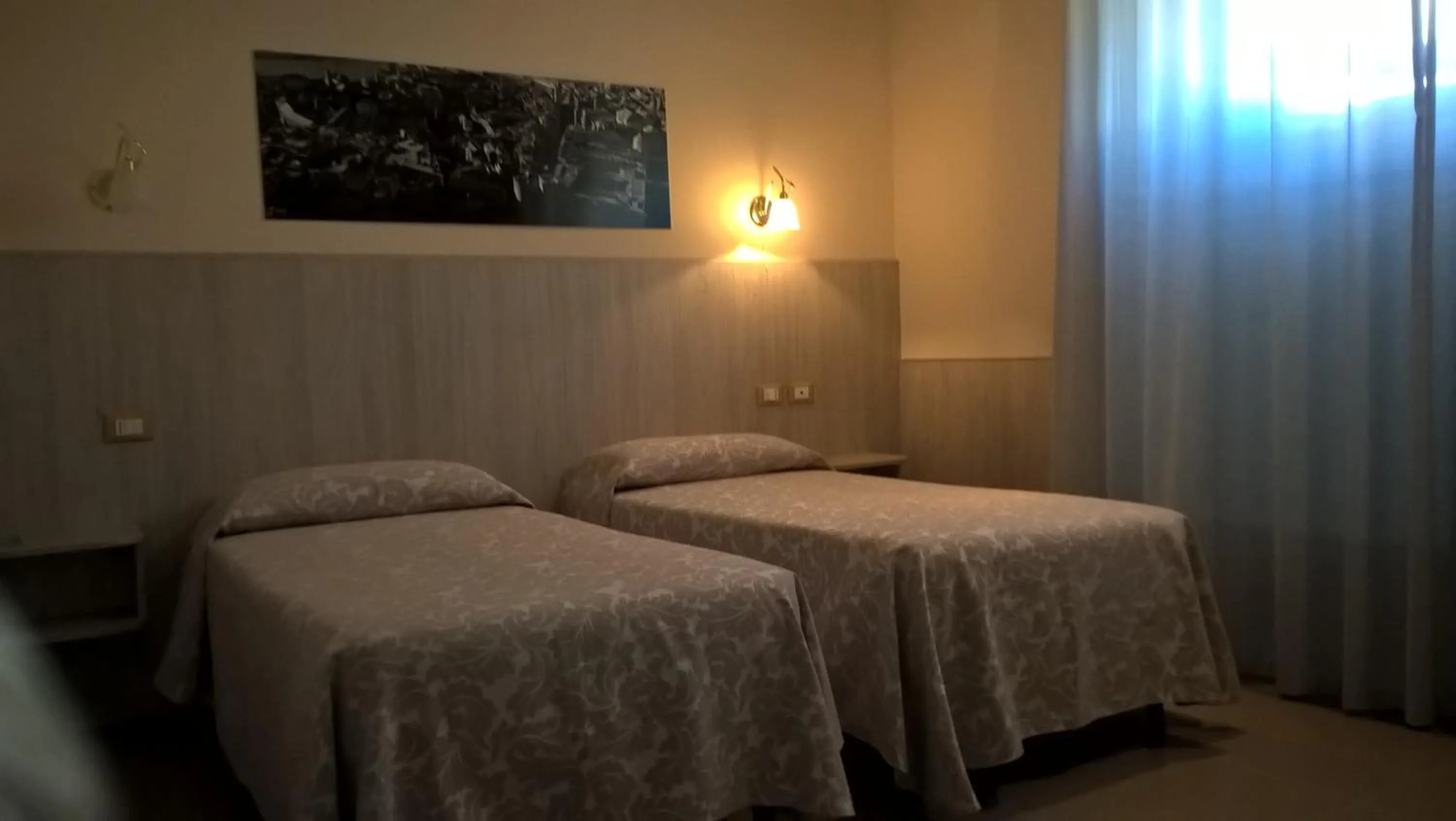 Bedroom, Bed in Hotel Cantore