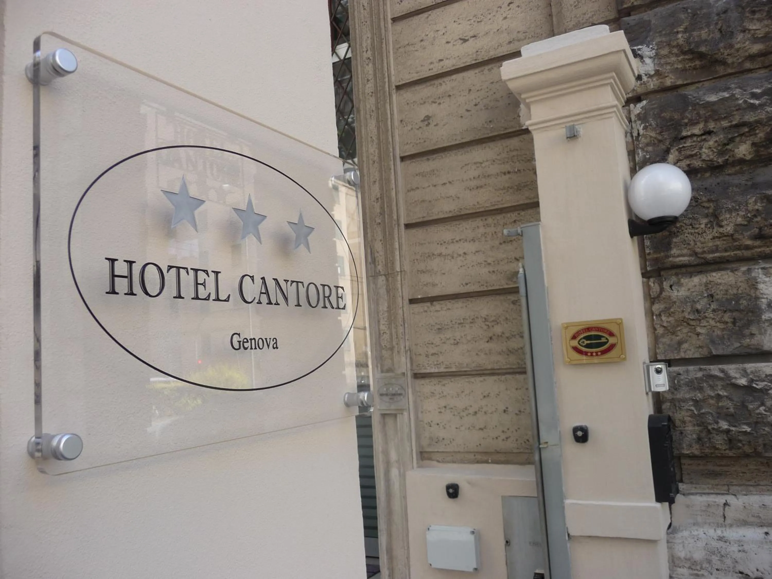 Facade/entrance in Hotel Cantore