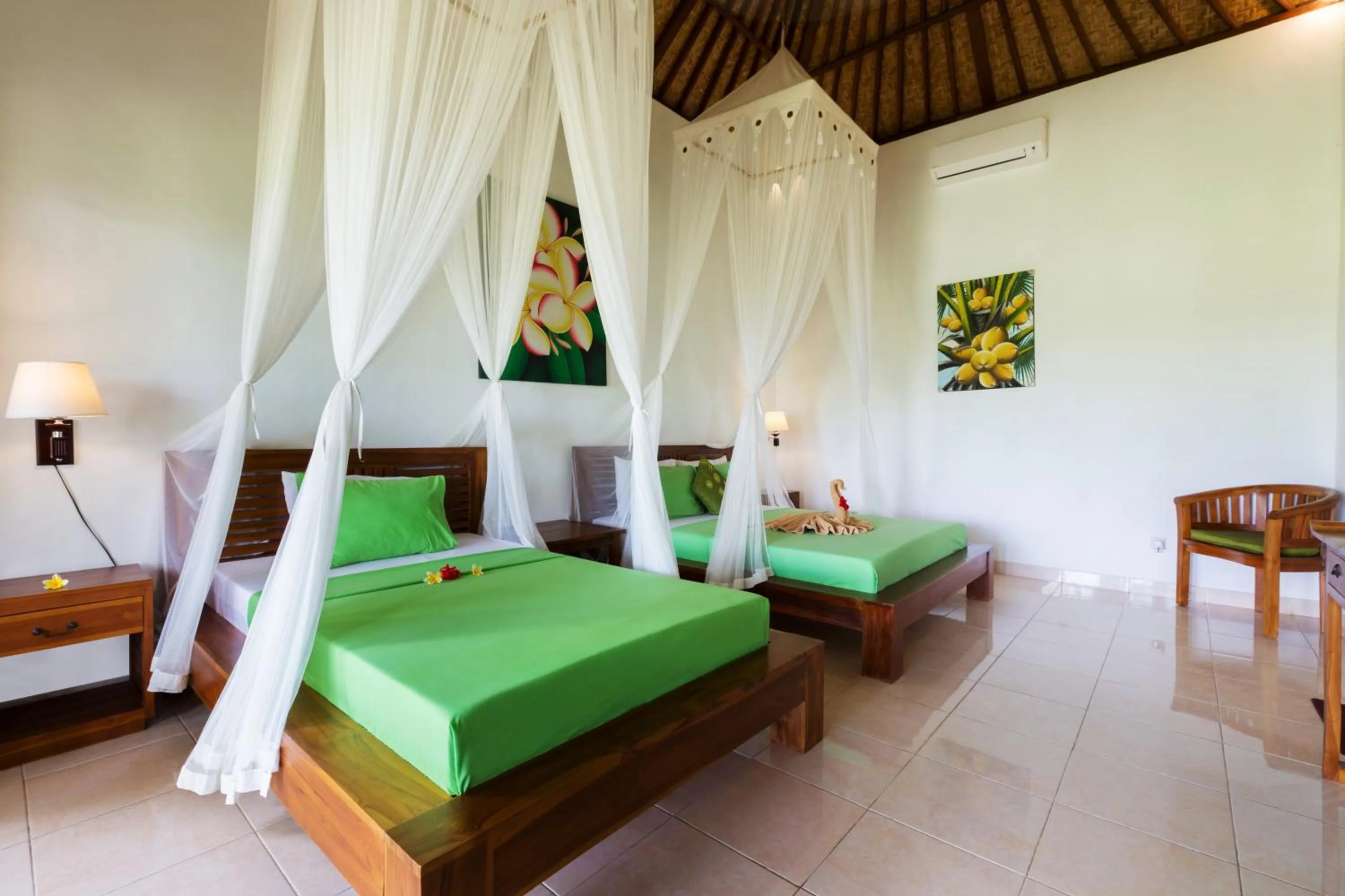 Bed in Cahaya Ubud Villa