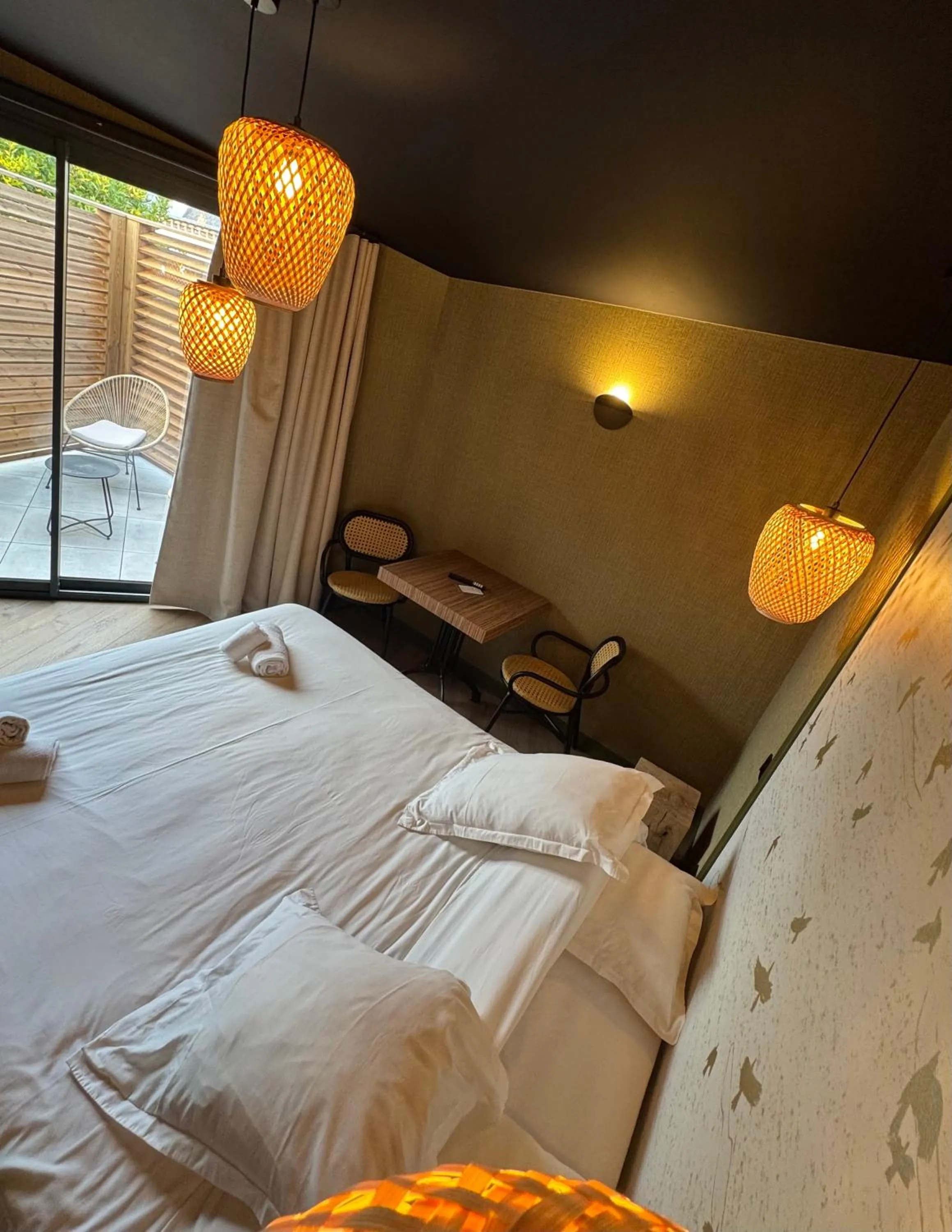 Bed in Hostellerie Normande