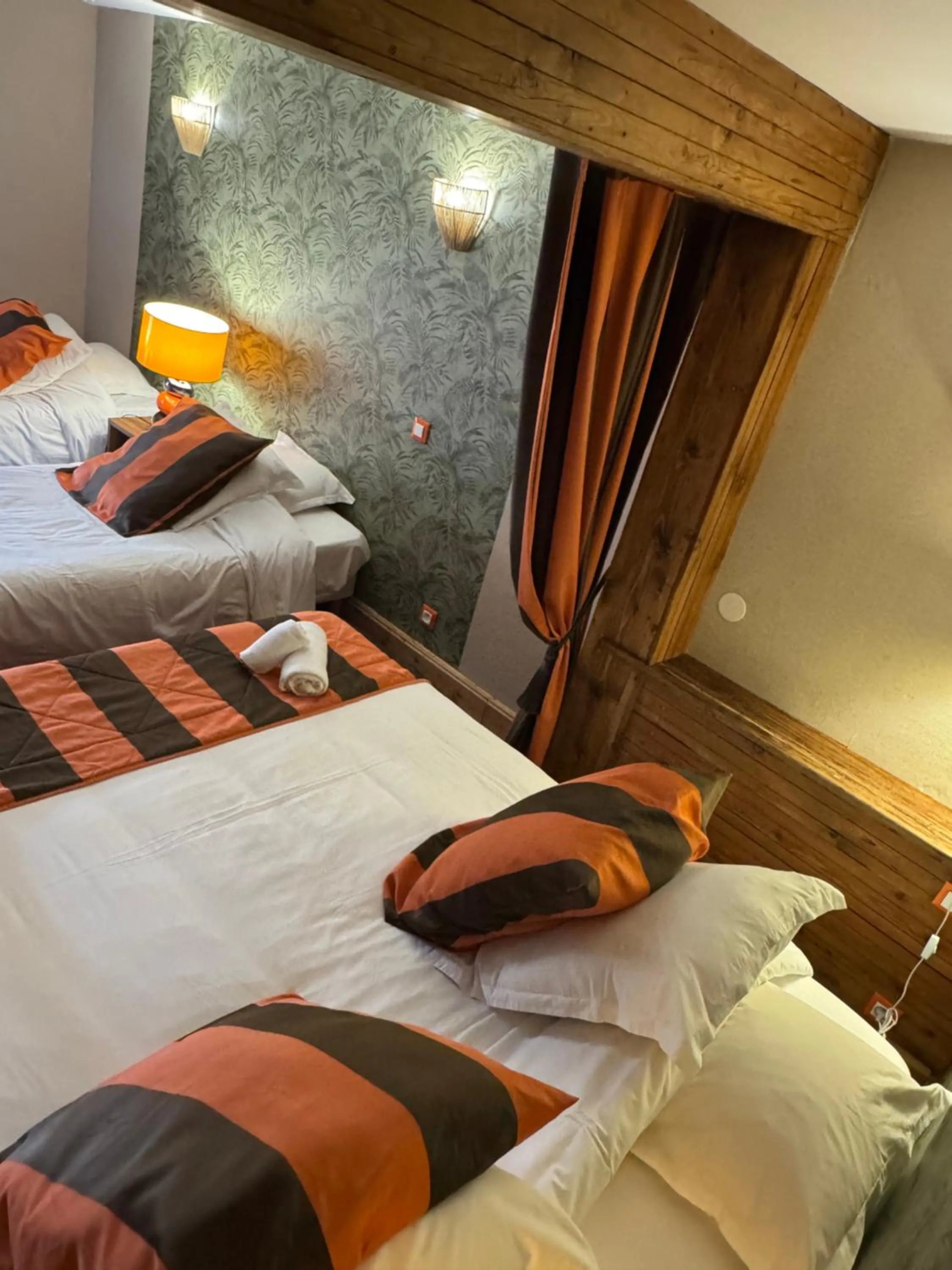 Bed in Hostellerie Normande