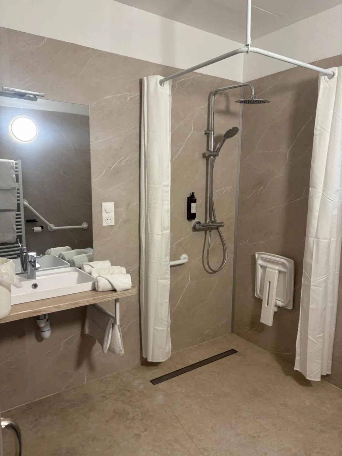 Bathroom in Acapella Hotel