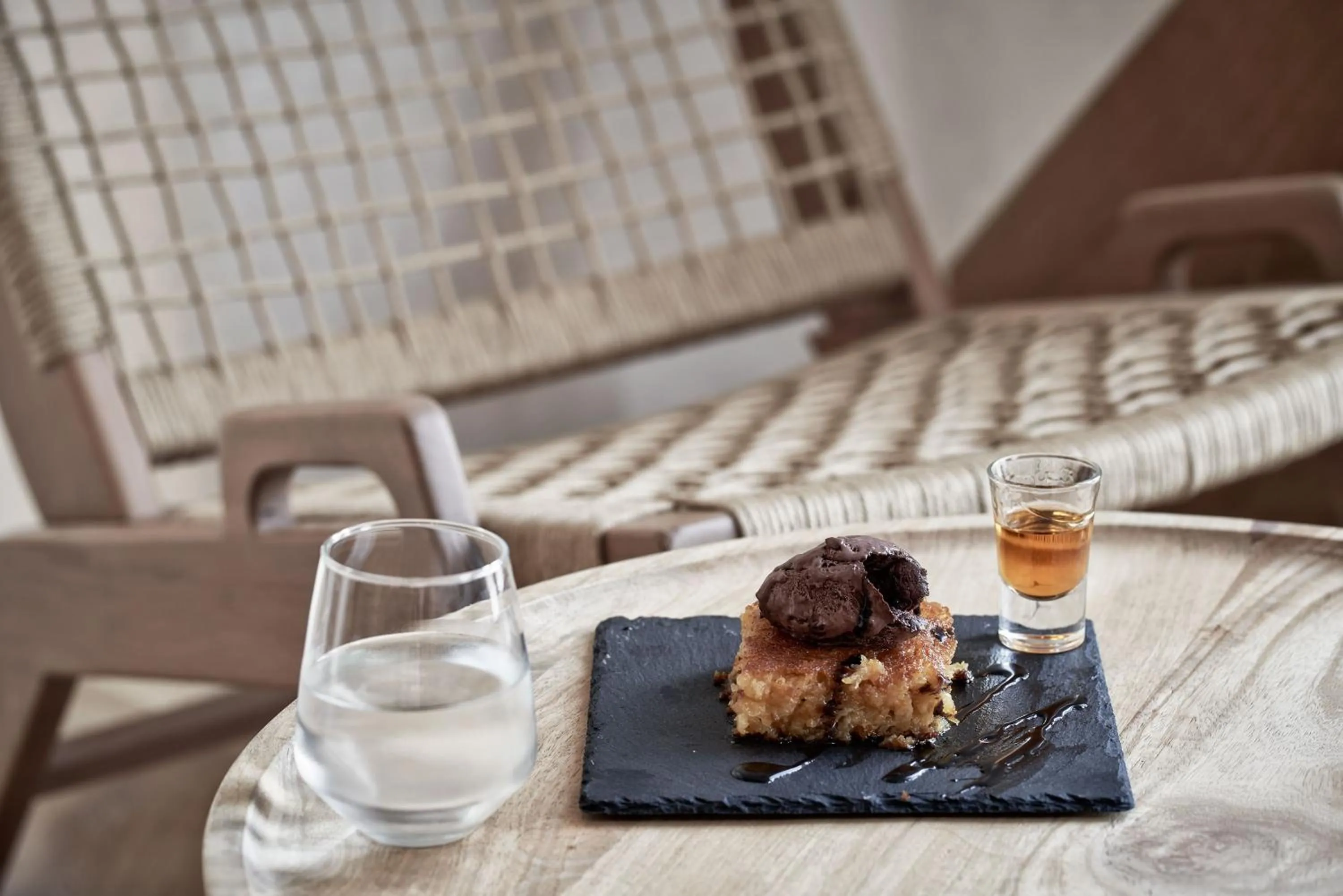 Restaurant/places to eat in Naxian Utopia | Luxury Villas & Suites