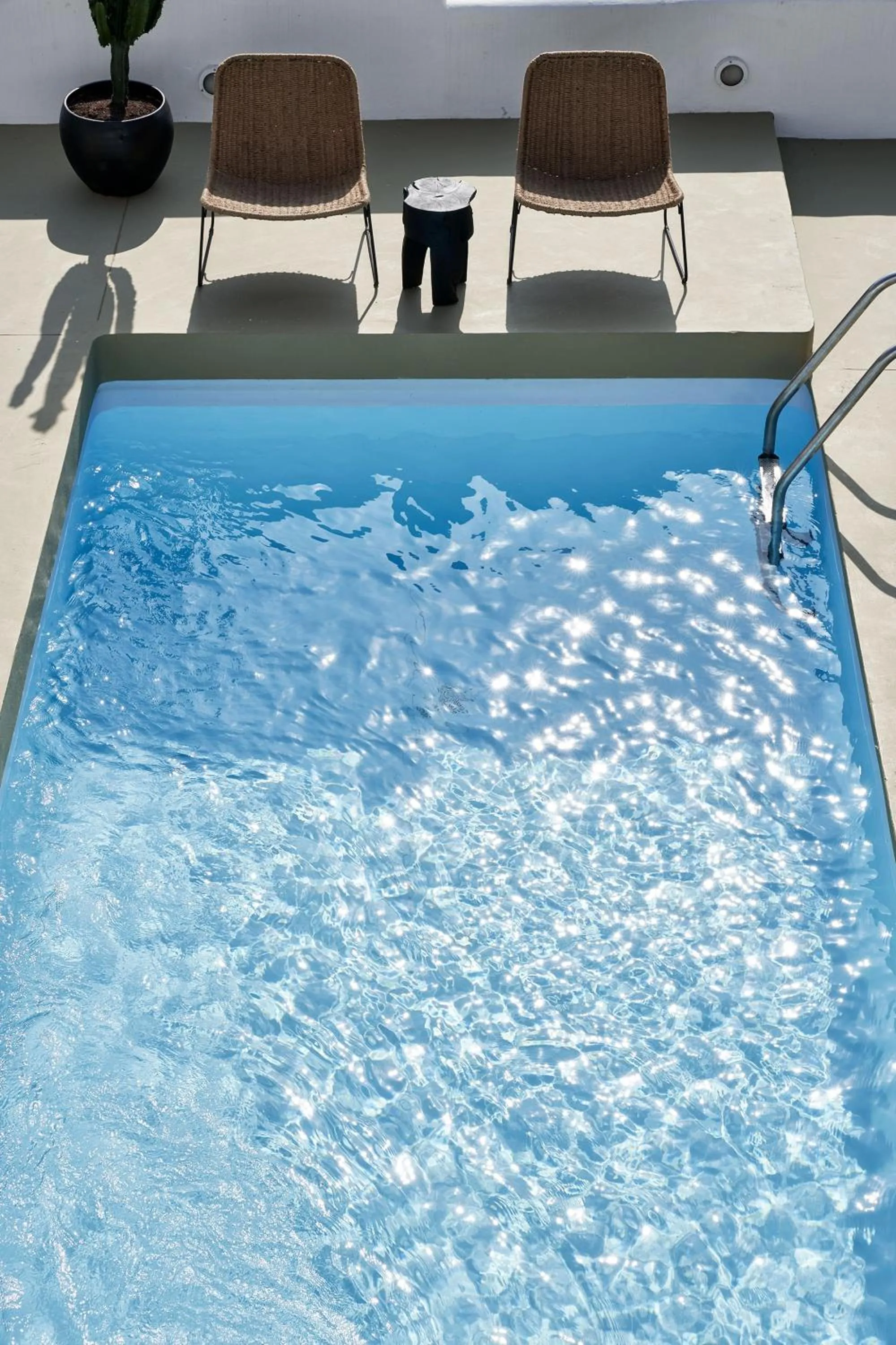 Swimming pool in Naxian Utopia | Luxury Villas & Suites