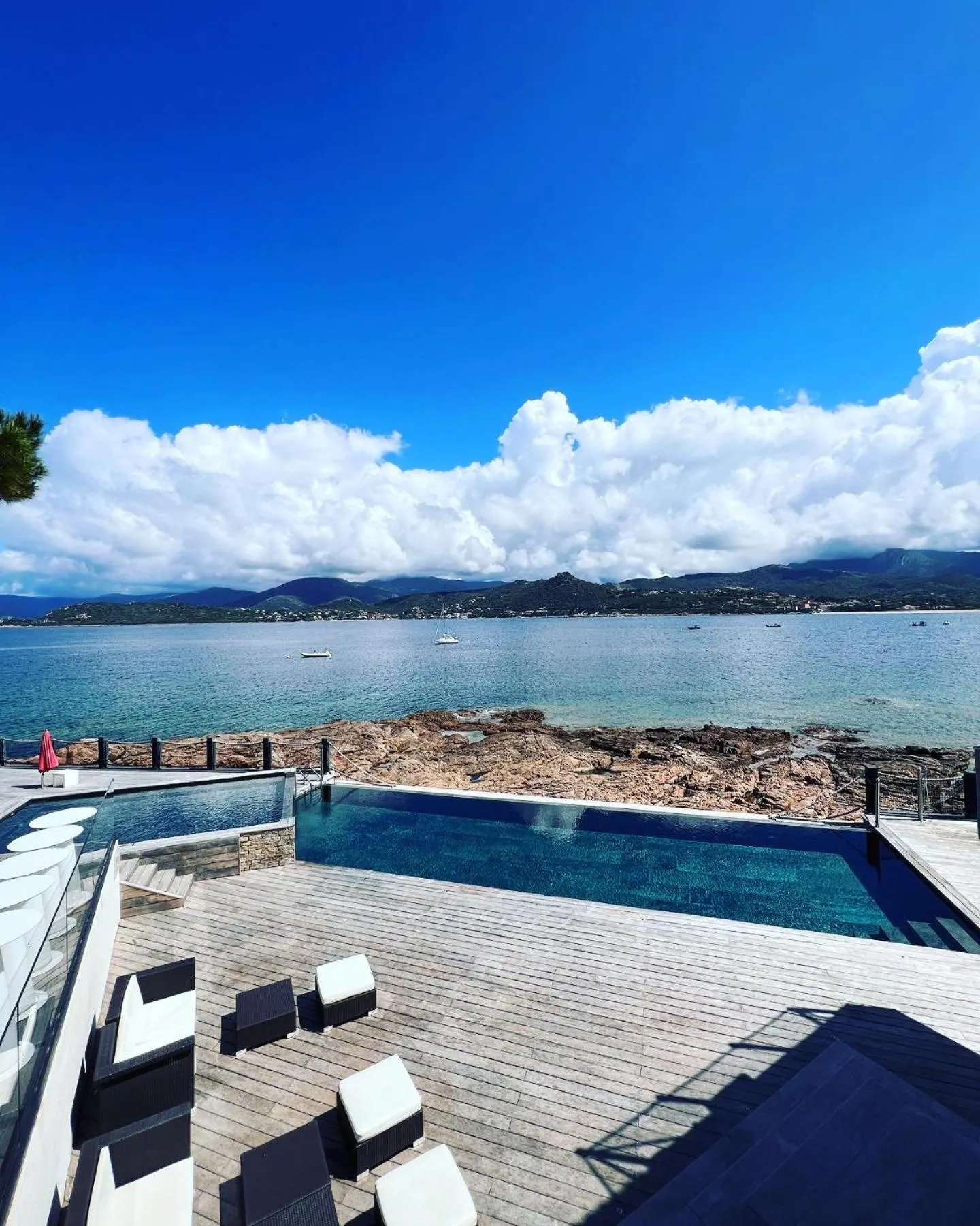 Lounge or bar in Hôtel Castel d'Orcino