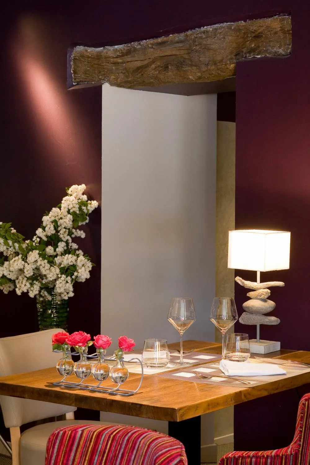Restaurant/places to eat in Logis hotel les flots bleus