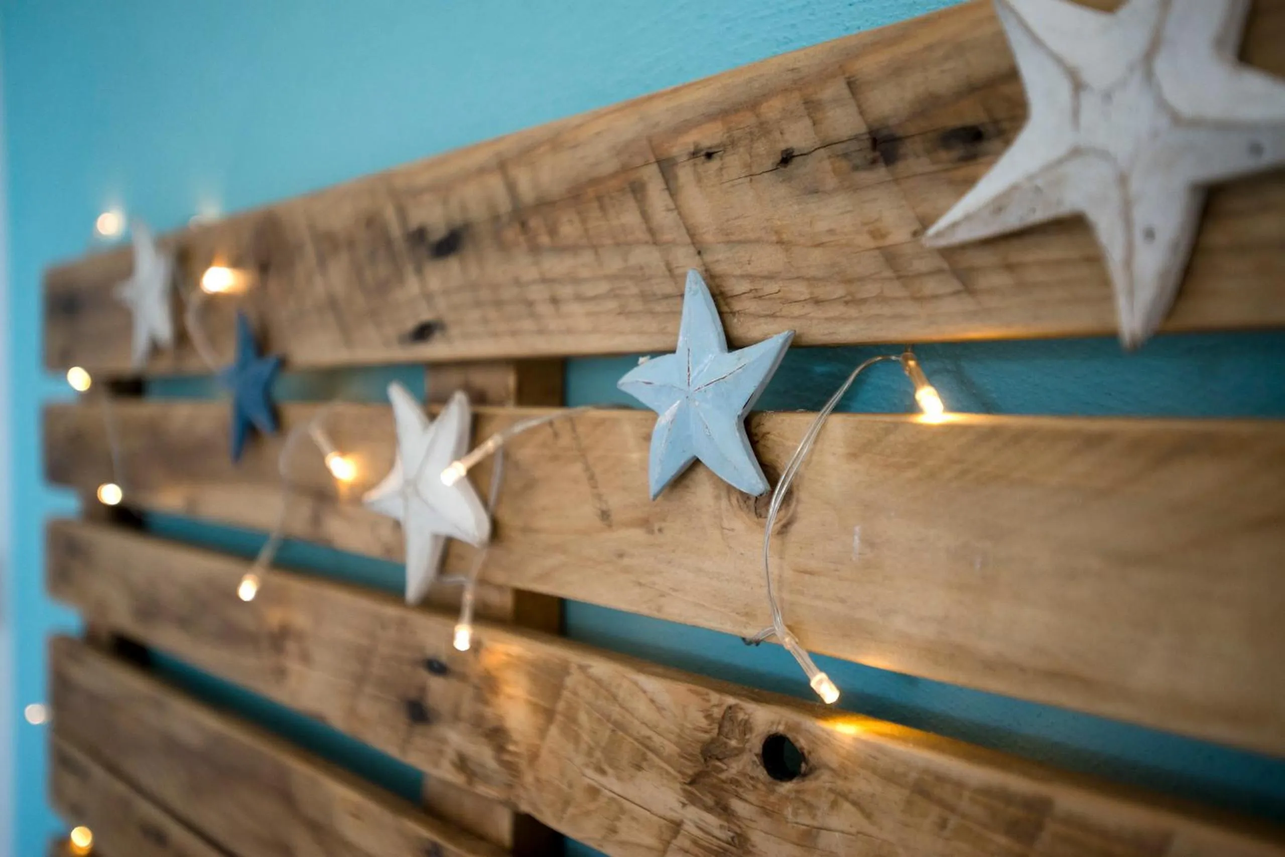 Decorative detail in Eco hostel floreale