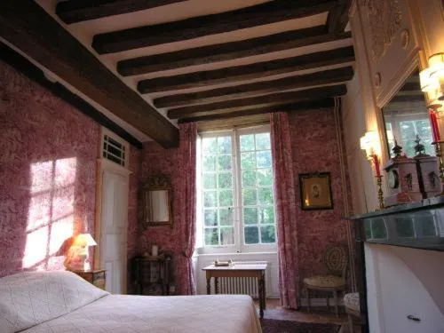 Photo of the whole room, Bed in Château du Plessis - Anjou