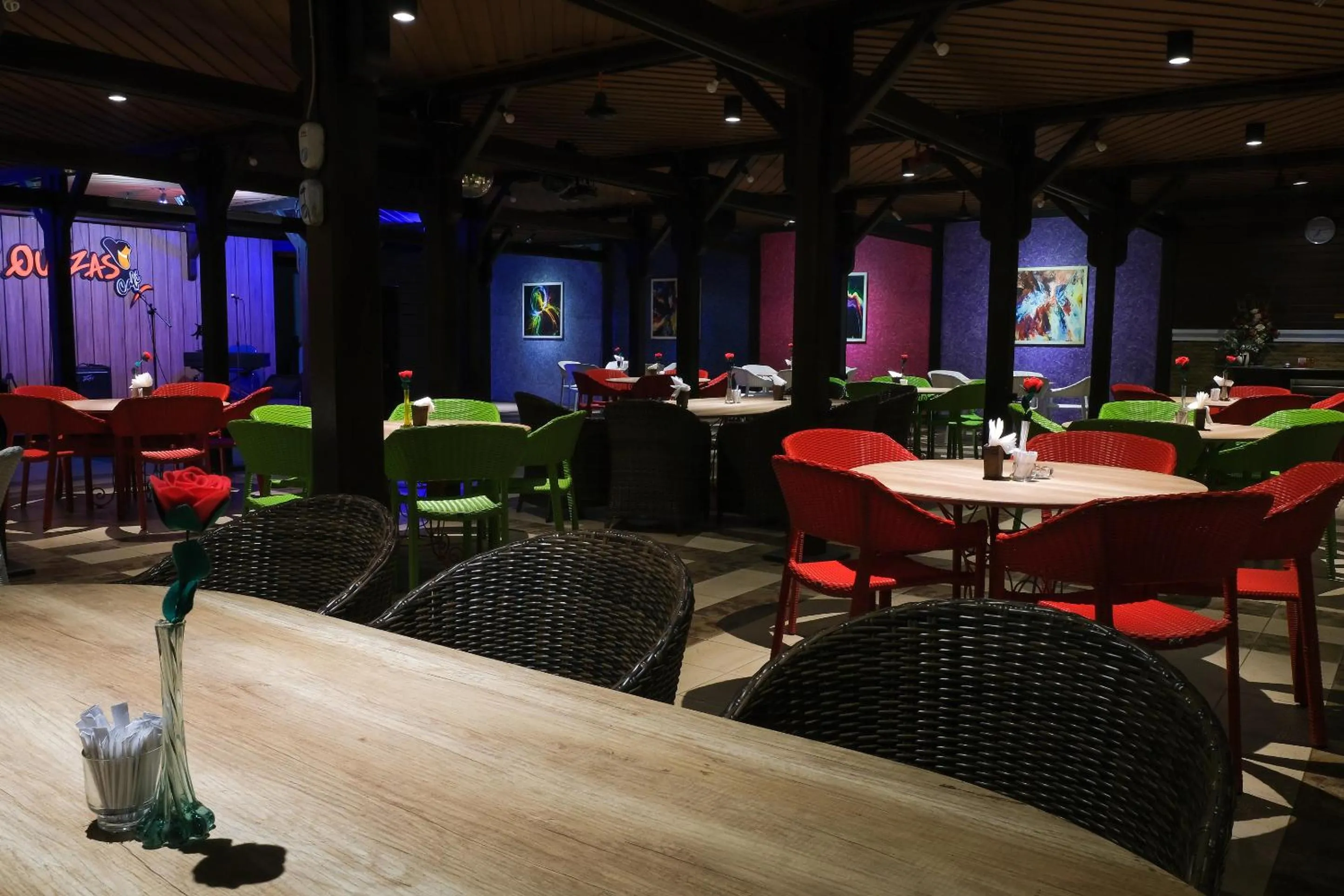 Restaurant/places to eat in Arsela Hotel Pangkalan Bun