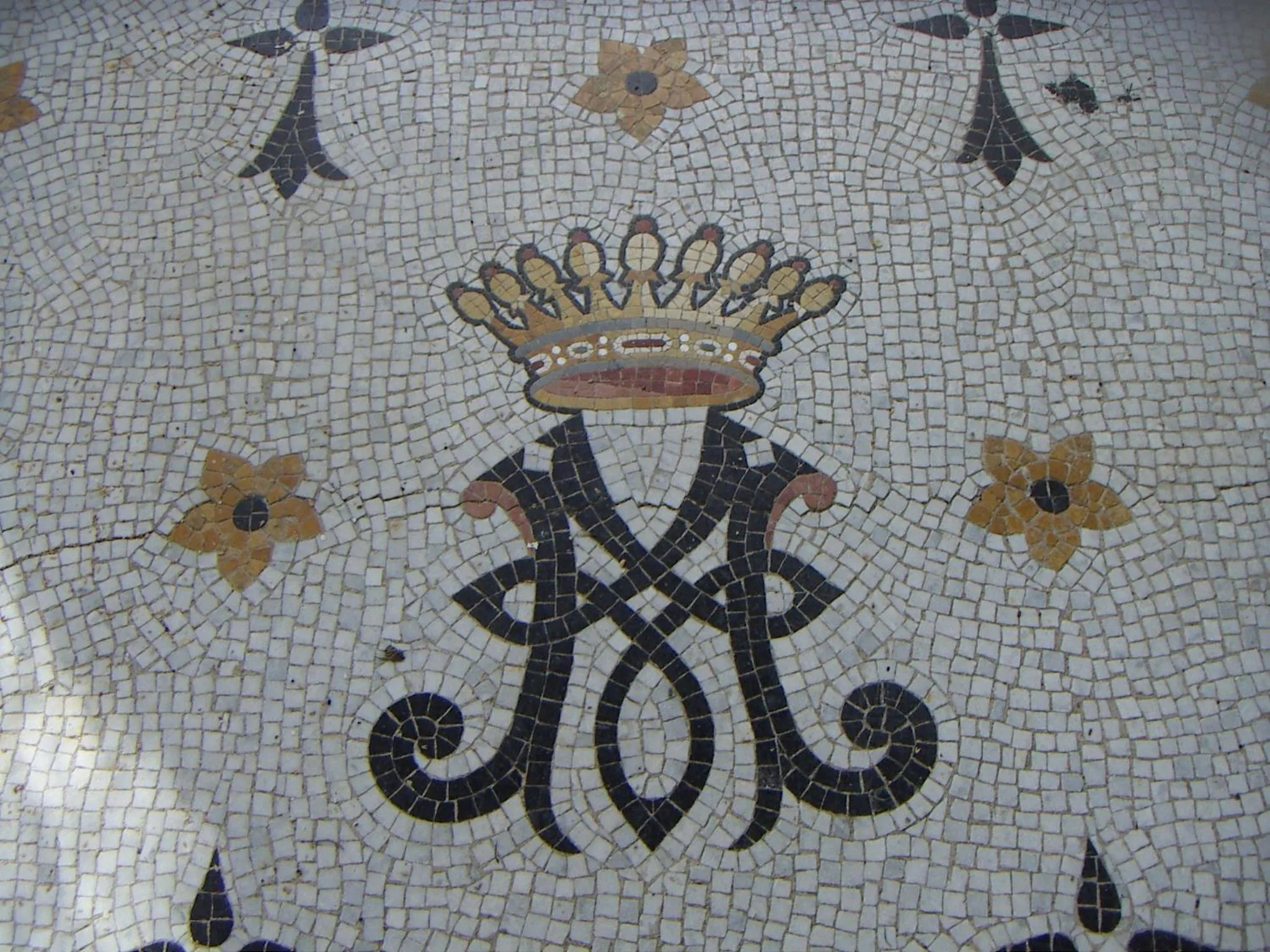 Decorative detail in Château De La Coutancière