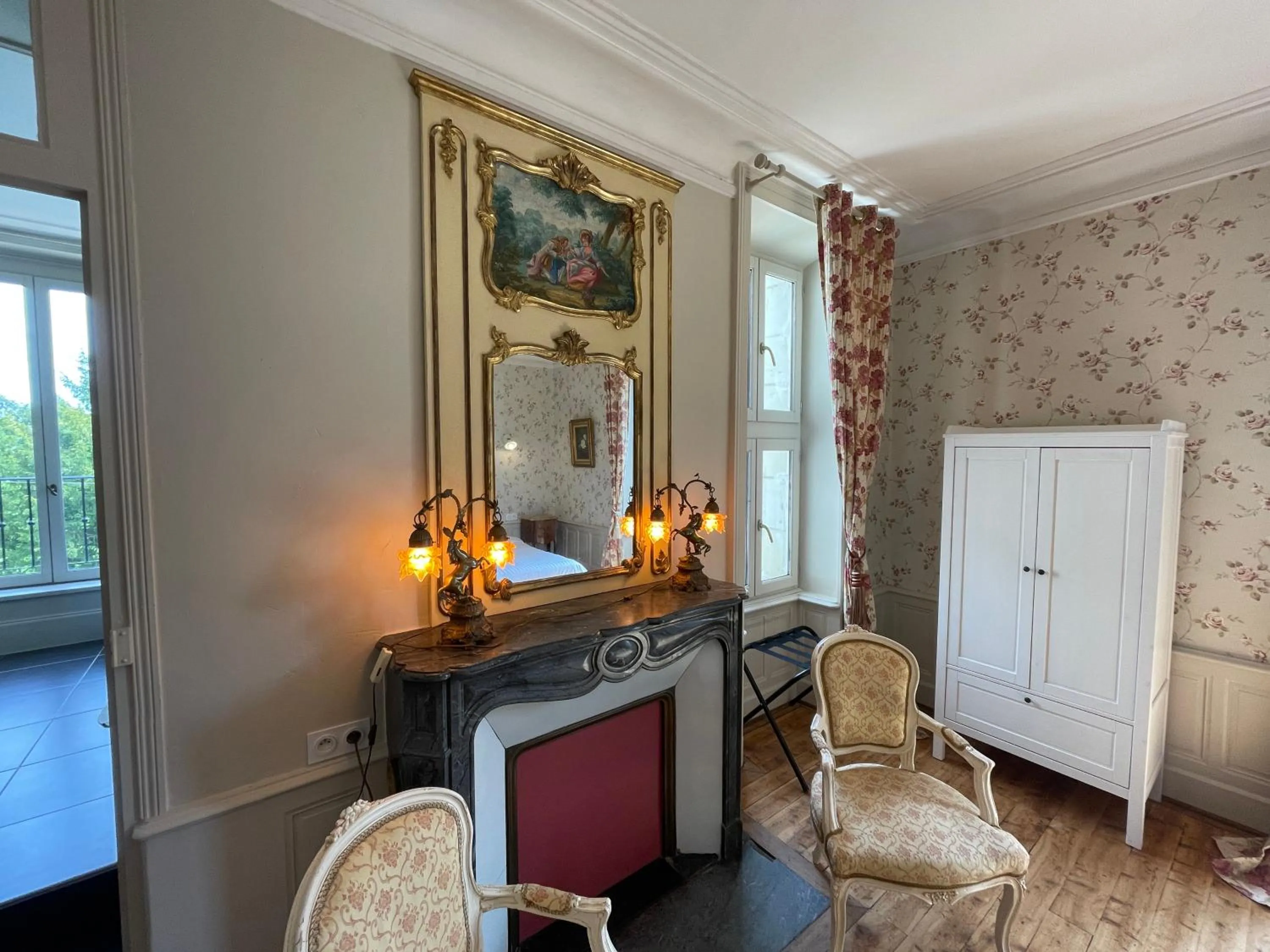 Seating area in Château De La Coutancière