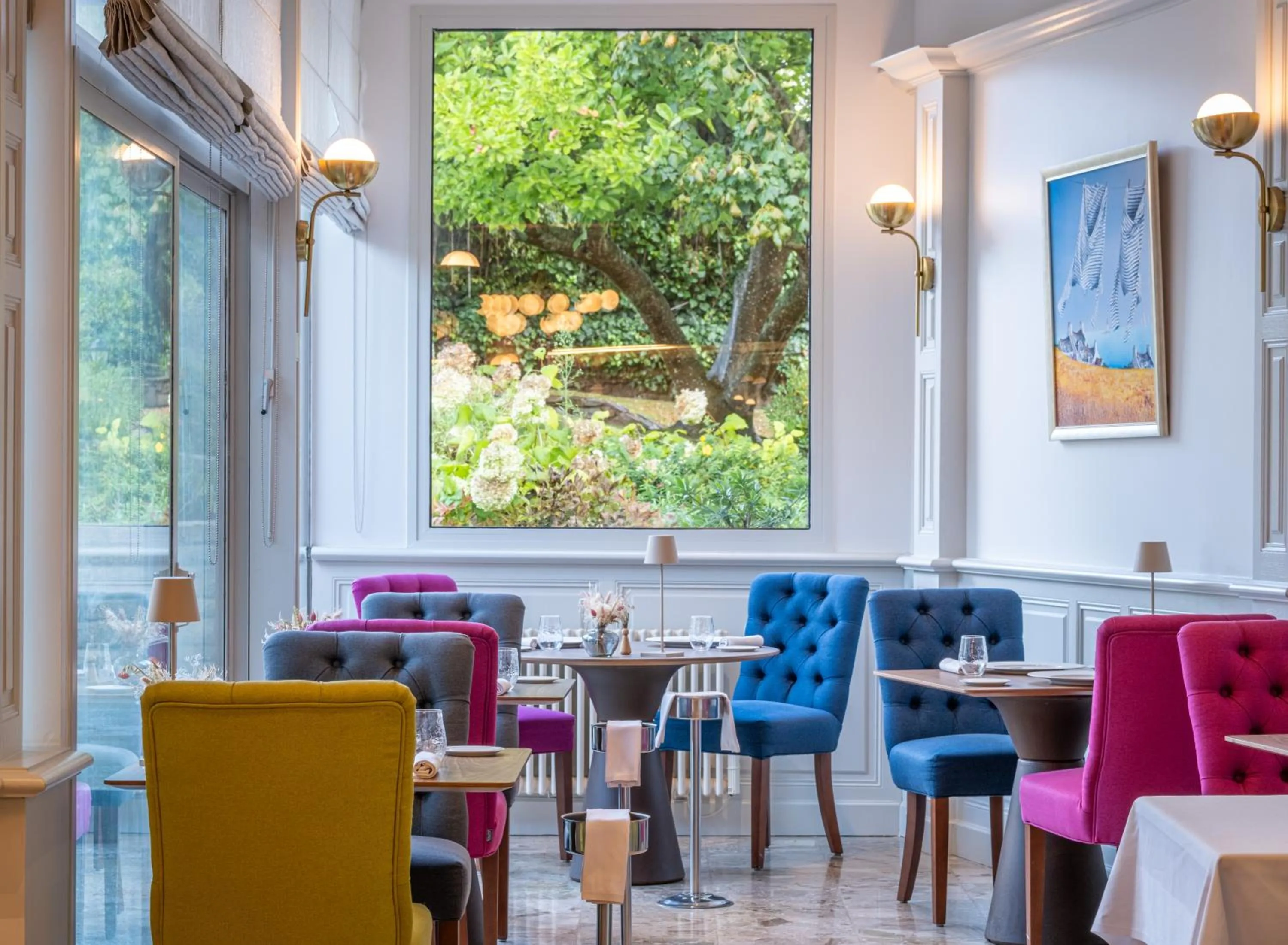 Restaurant/places to eat in Domaine du Limonay, The Originals Collection