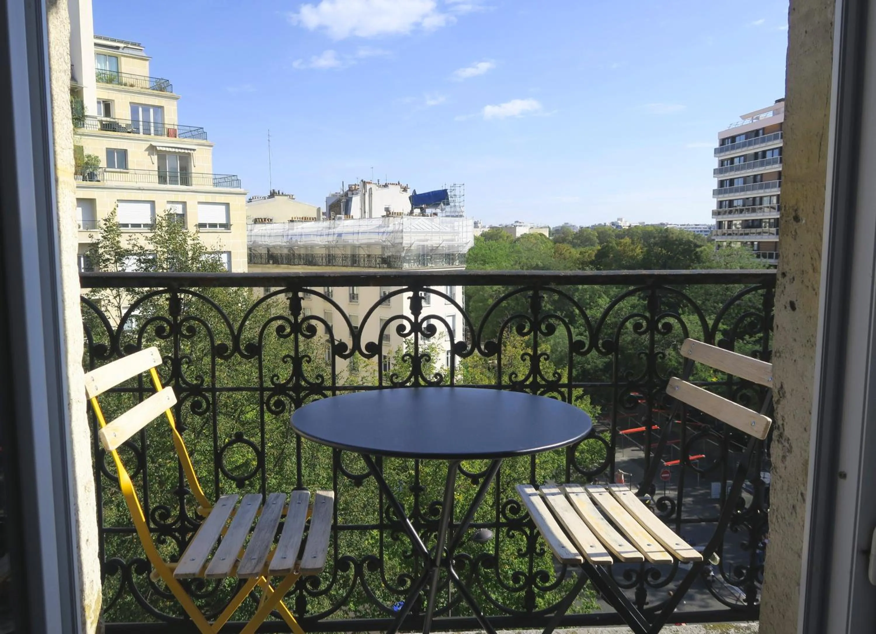 View (from property/room) in Hôtel Odessa Montparnasse
