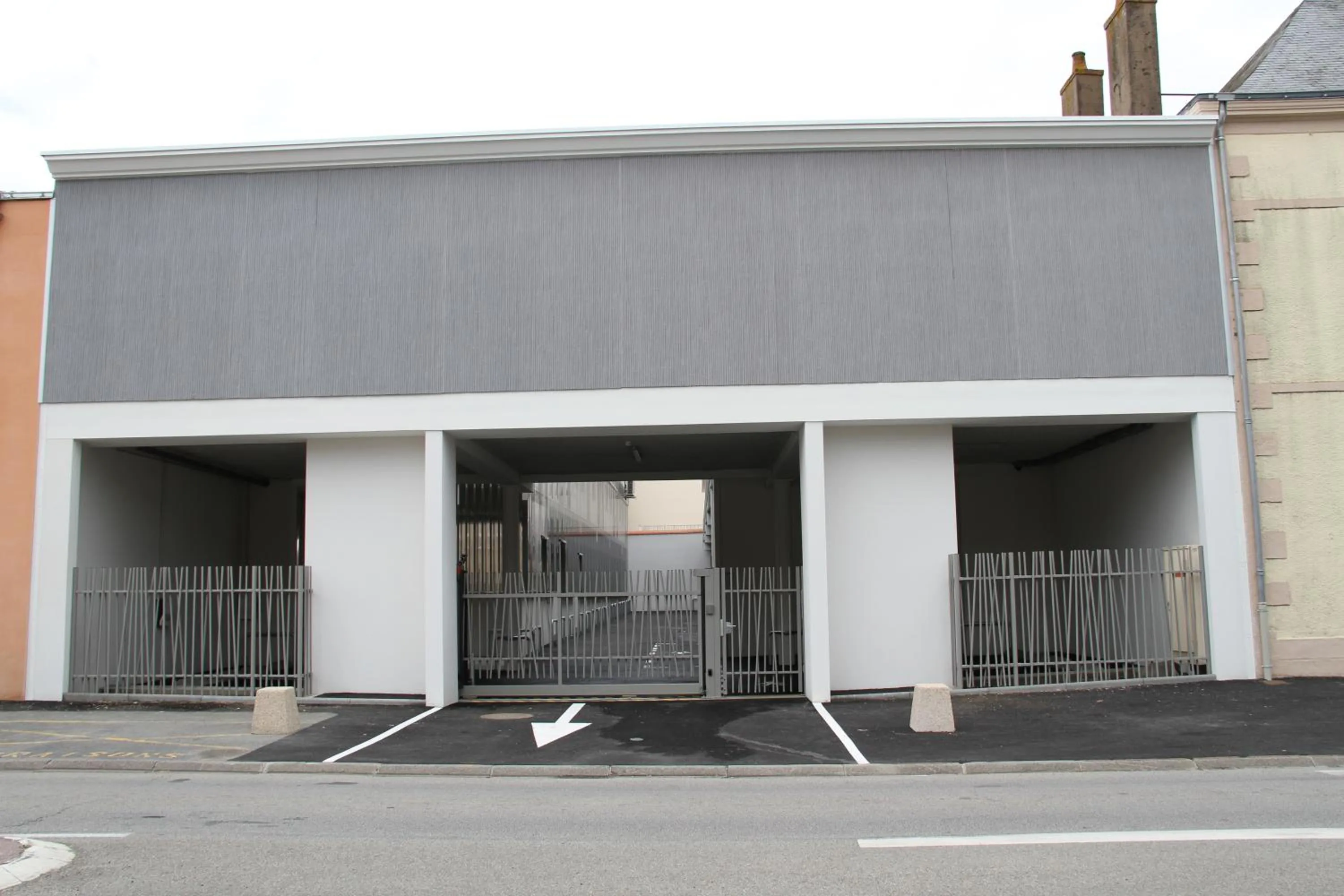 Street view in Logis Hotel Restaurant Le Grand Turc