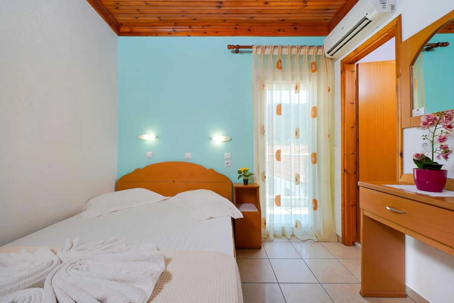 Bed in Hotel Anna