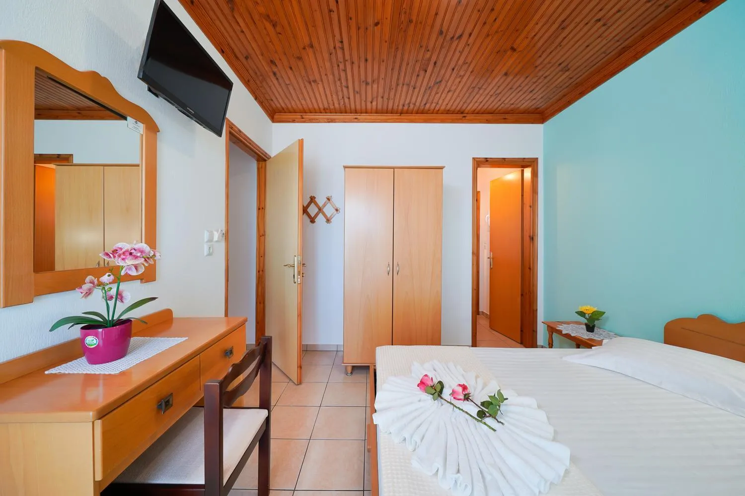 Photo of the whole room, Bed in Hotel Anna