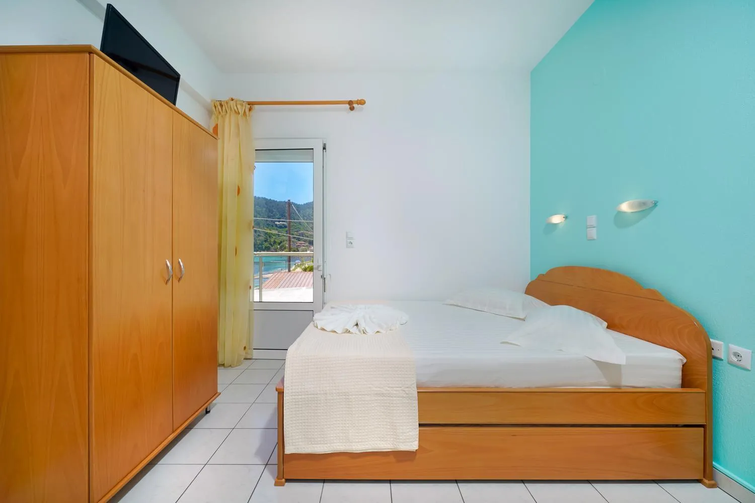 Photo of the whole room, Bed in Hotel Anna