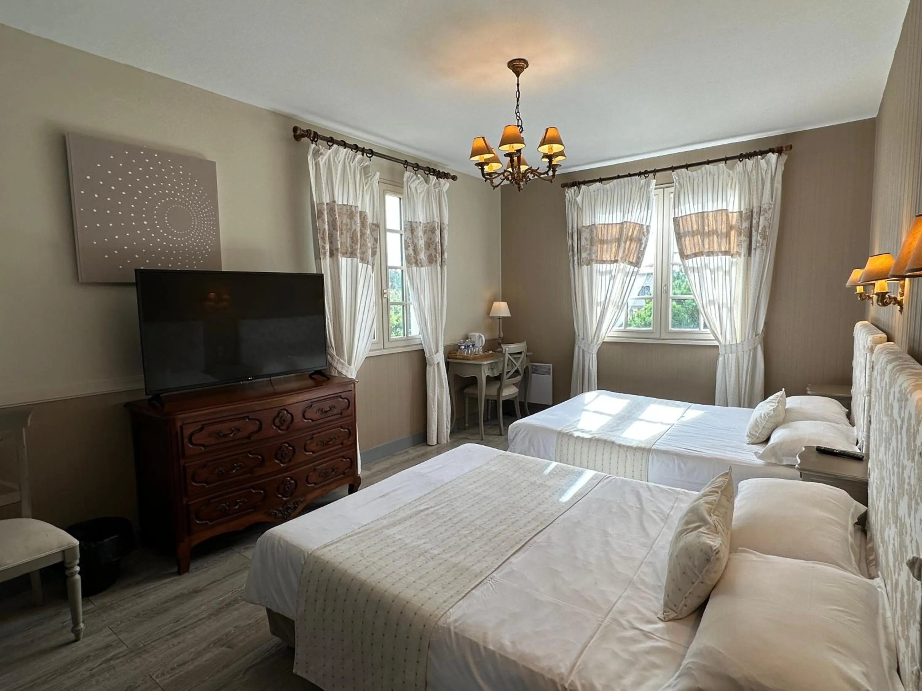 Bed in Hotel des Pins