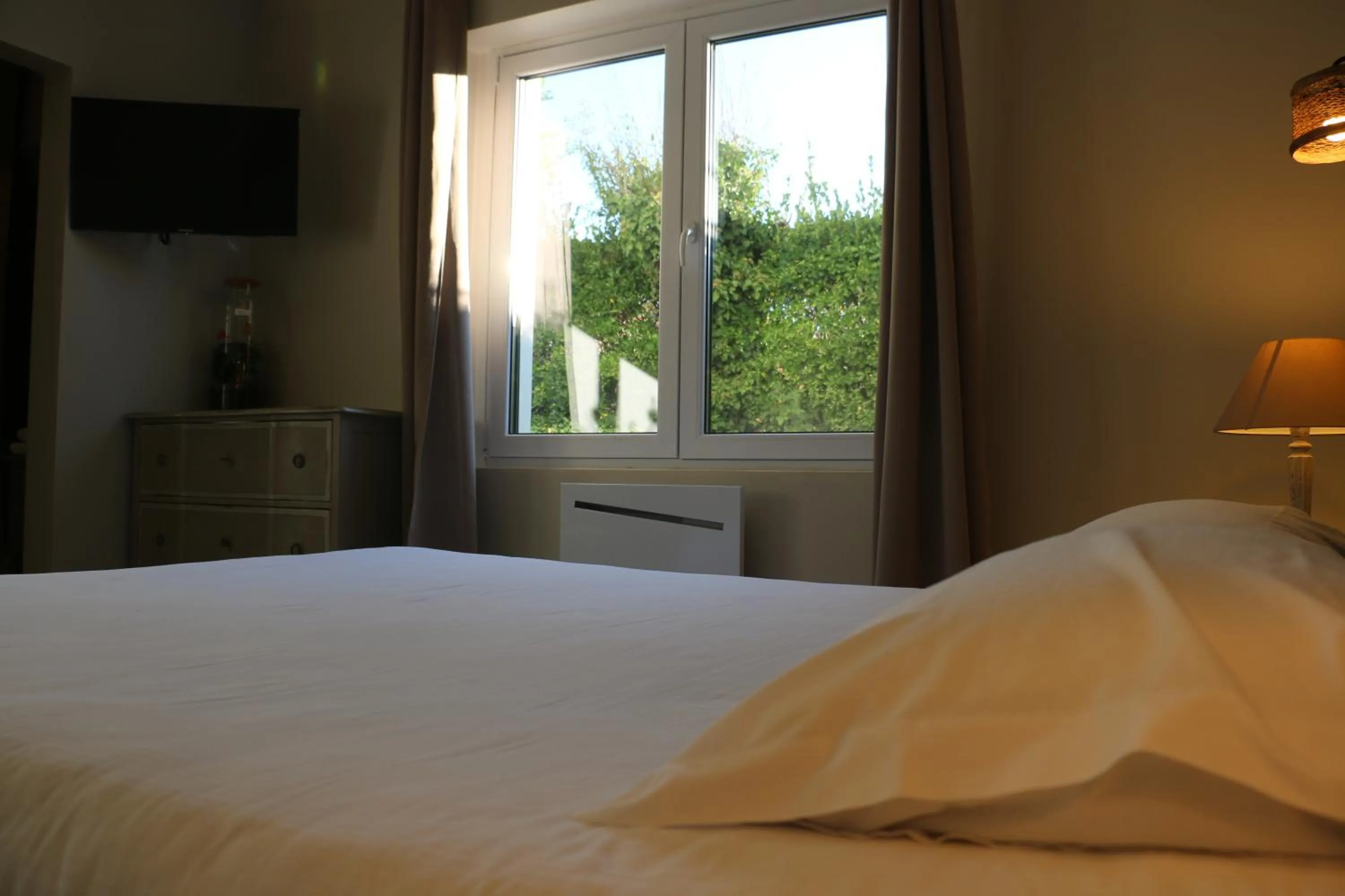 Bed in Hotel des Pins