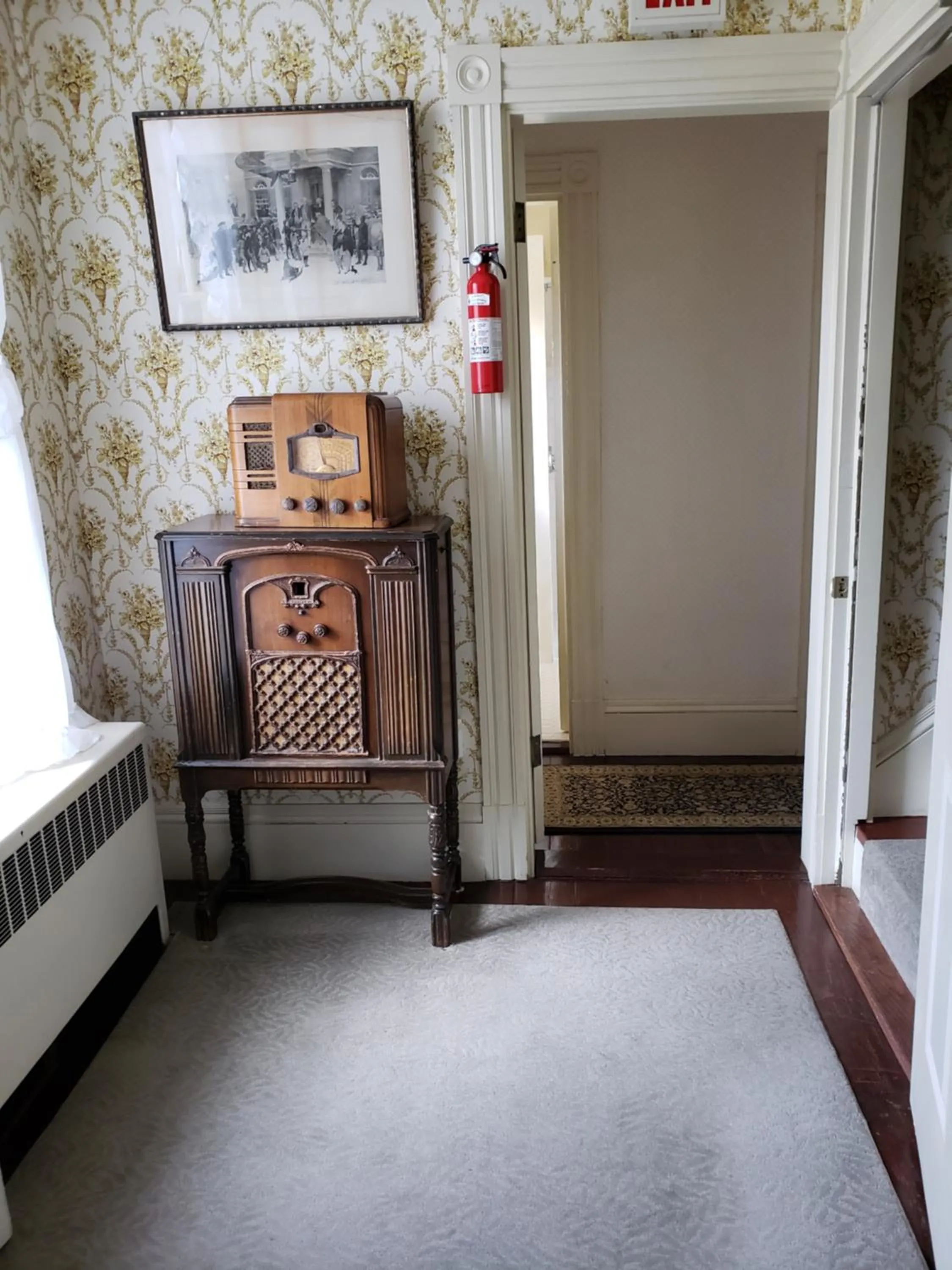 Moseley Cottage Inn and The Town Motel