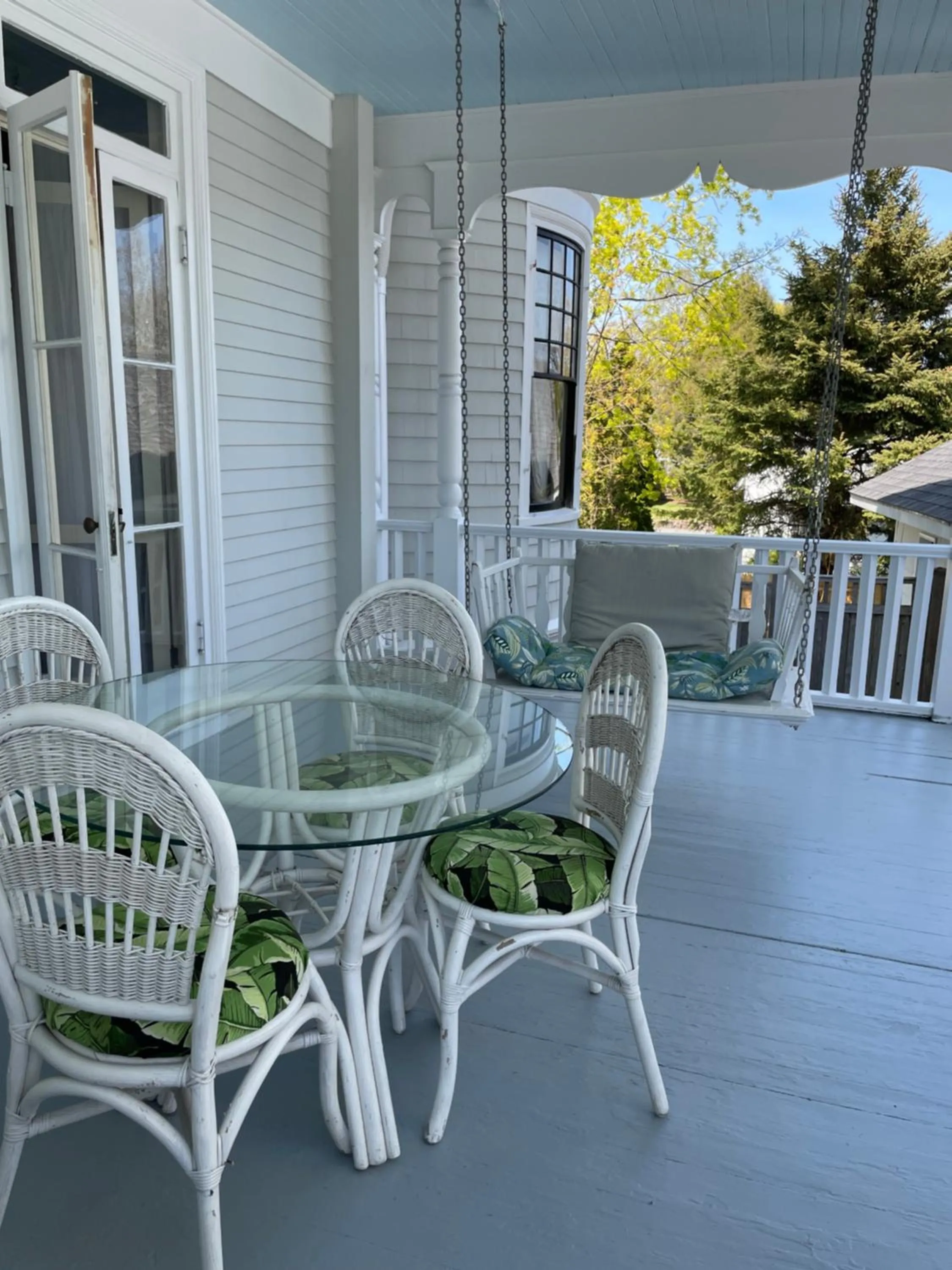 Moseley Cottage Inn and The Town Motel