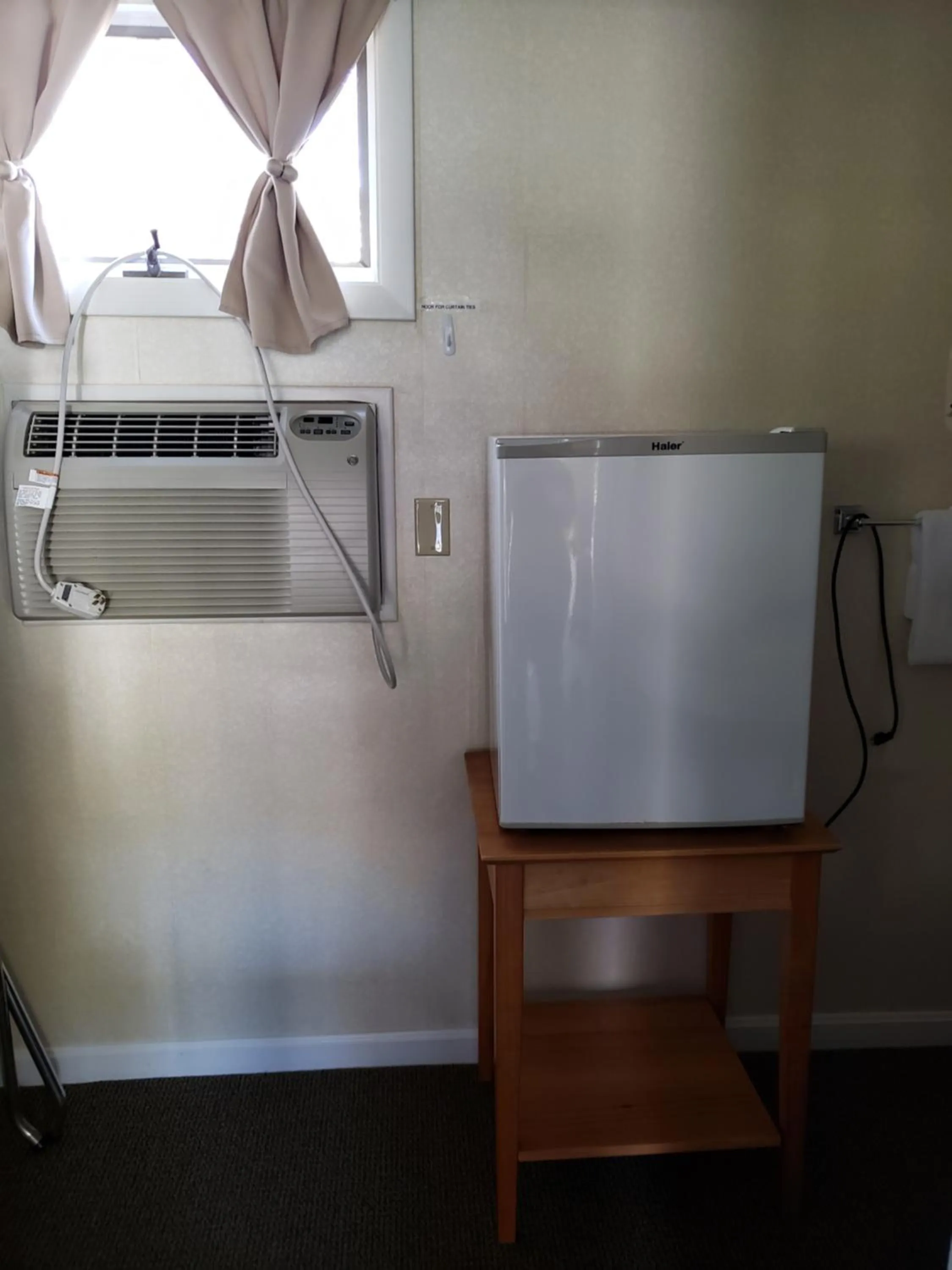 Moseley Cottage Inn and The Town Motel